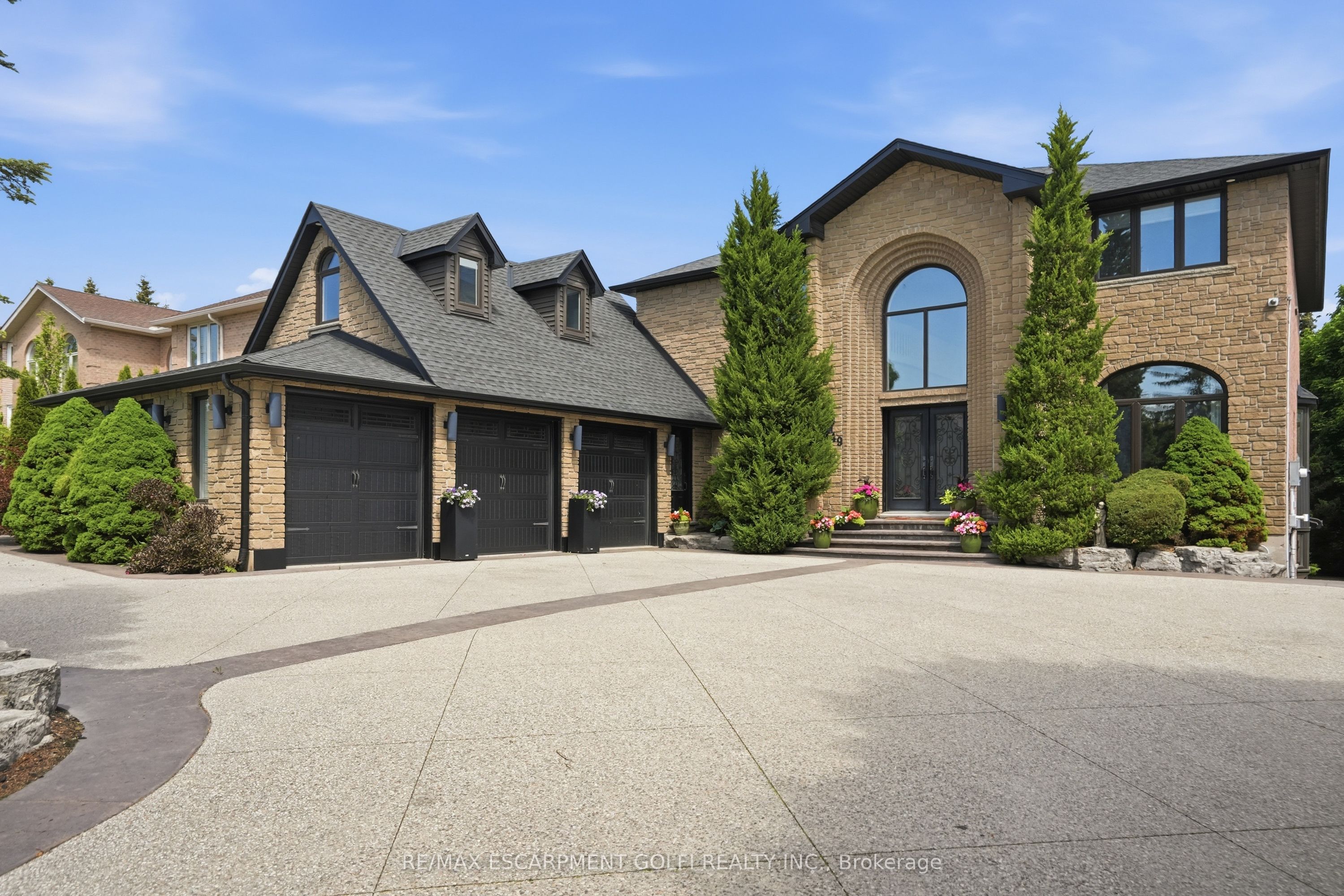 149 Miller Drive Property Photo 2
