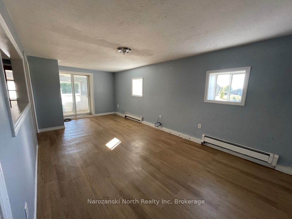 2855 64 Highway Property Photo 9