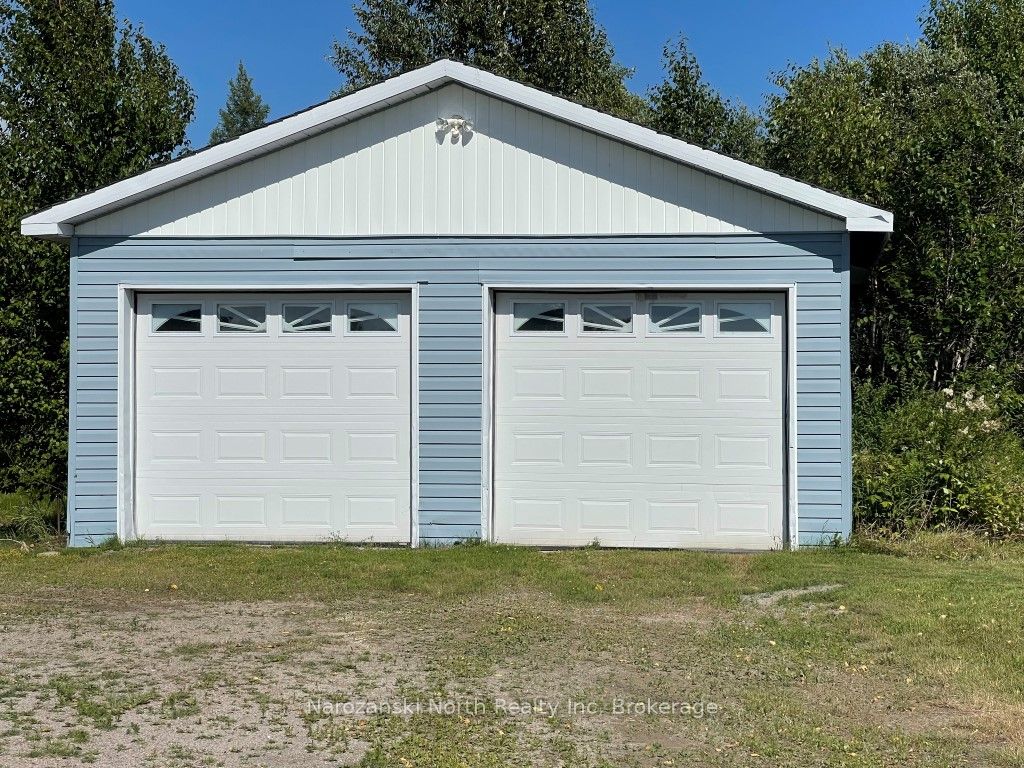 2855 64 Highway Property Photo 14