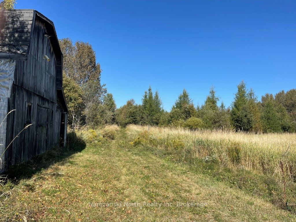 2855 64 Highway Property Photo 16