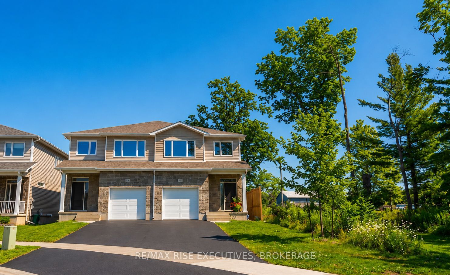 1201 Max Crescent Property Photo 1