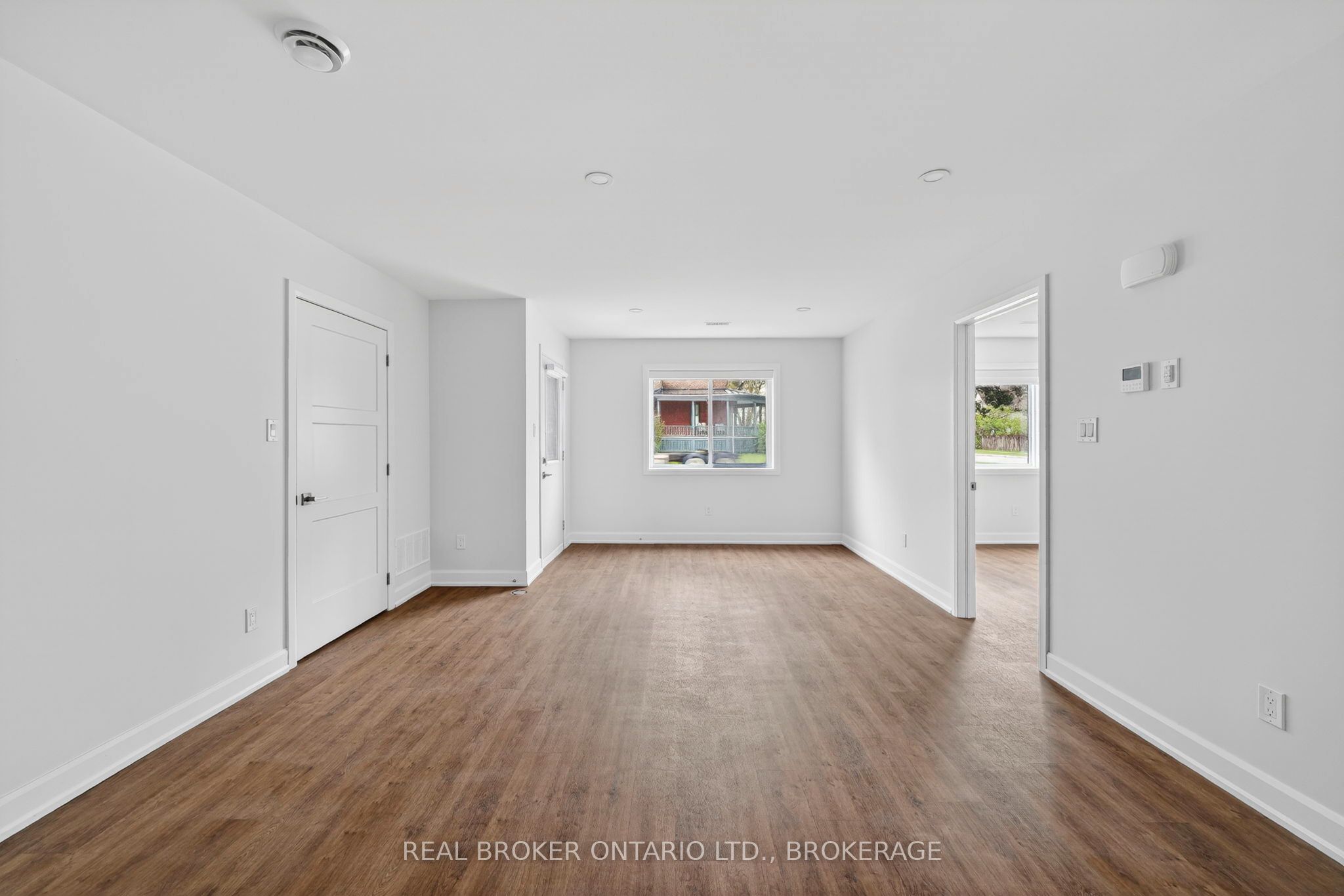 600 Second Street E Unit #3a Property Photo 17