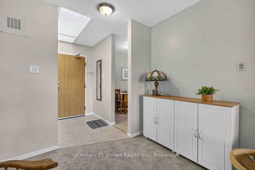 2181 Walker Avenue 303 Property Photo 8