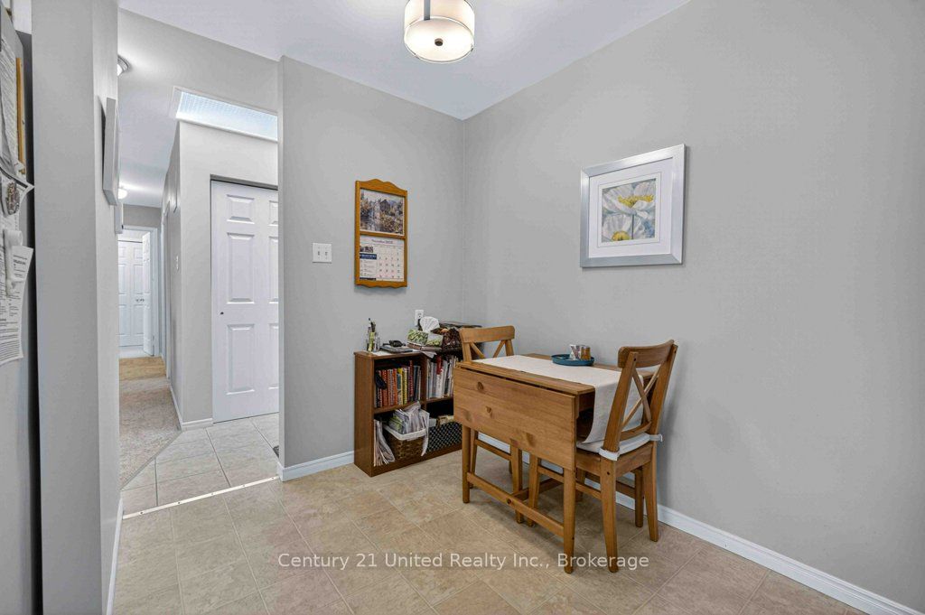 2181 Walker Avenue 303 Property Photo 10