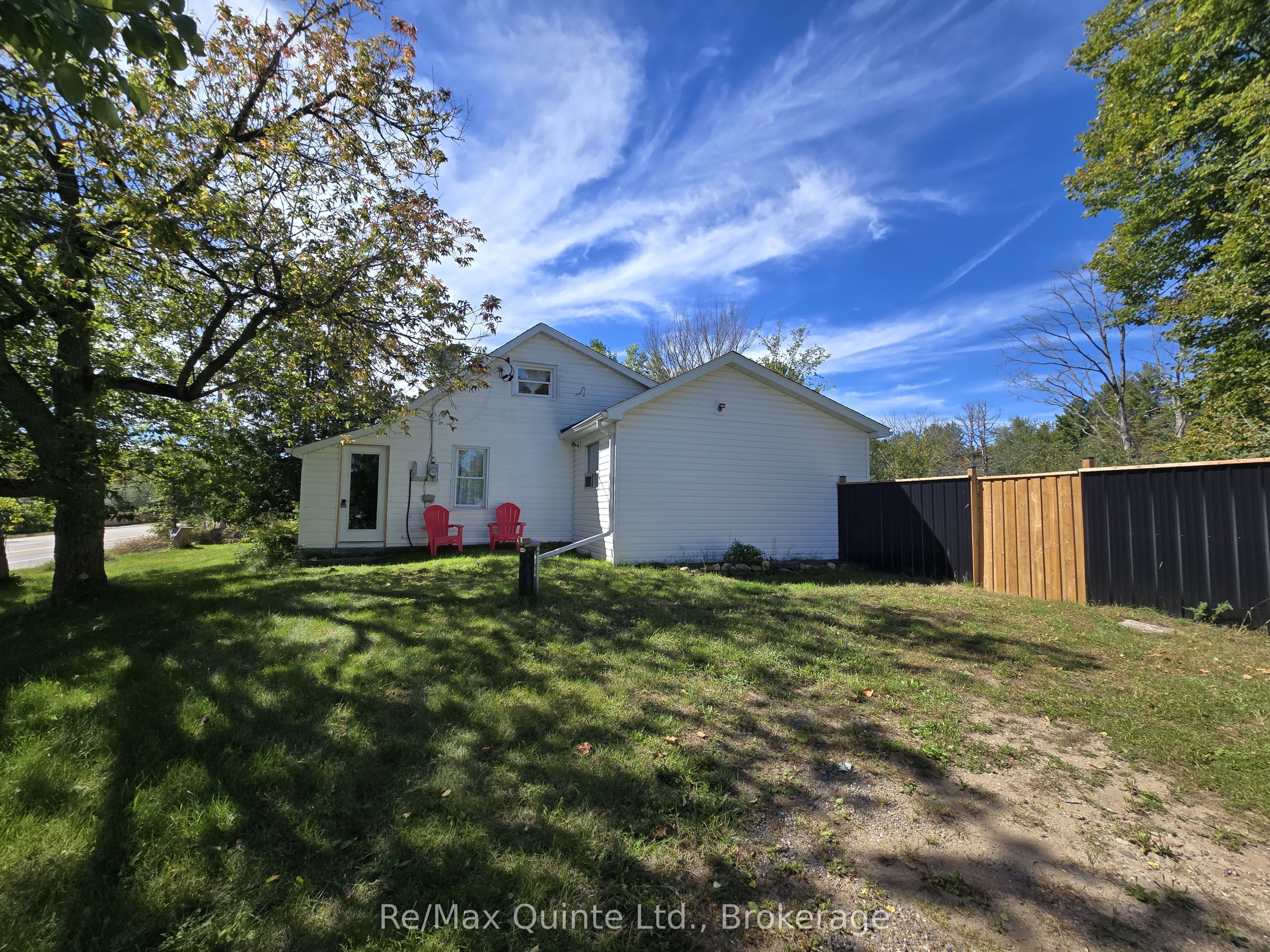 112959 Highway 7 Highway Property Photo 1