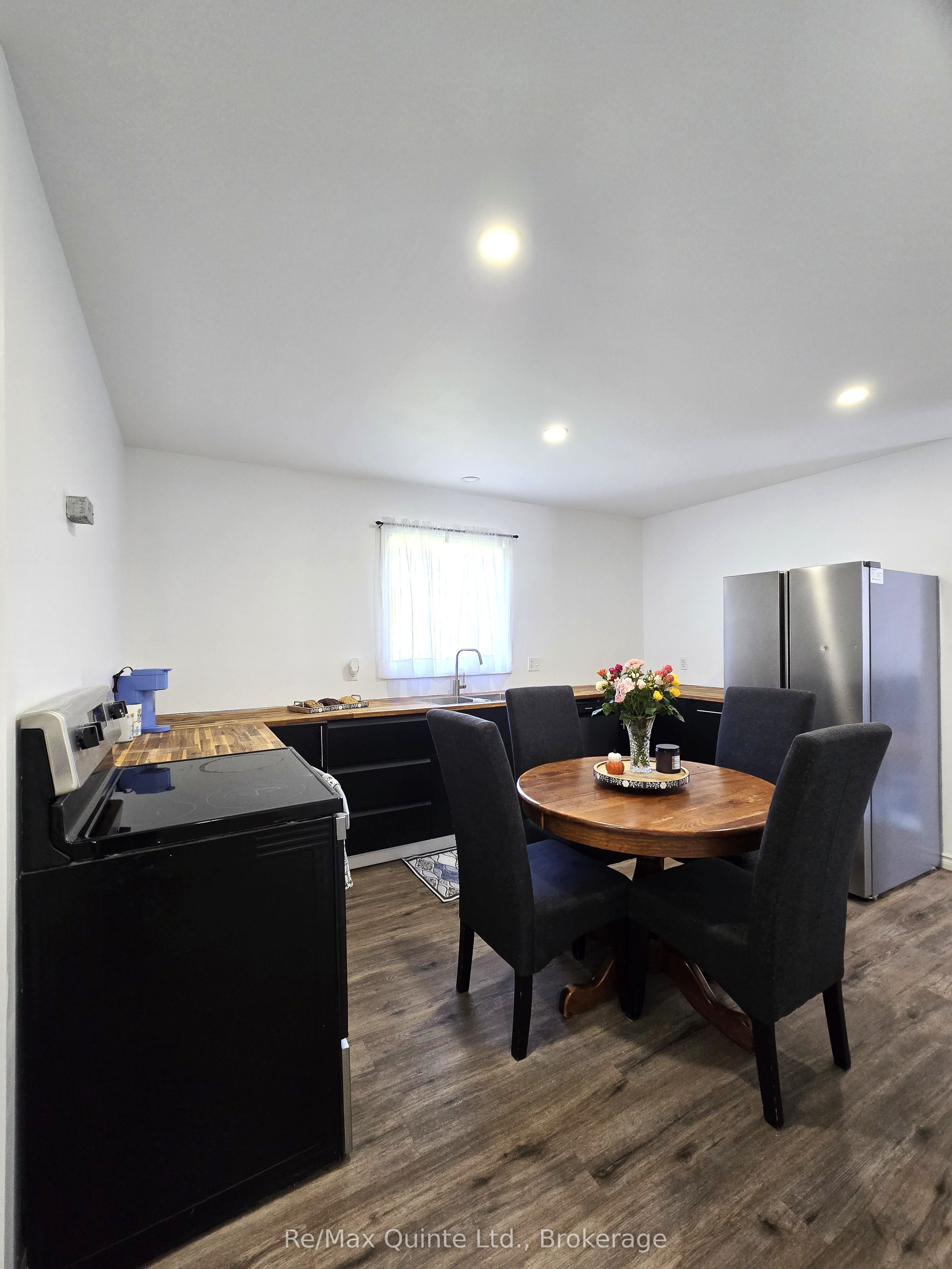 112959 Highway 7 Highway Property Photo 16