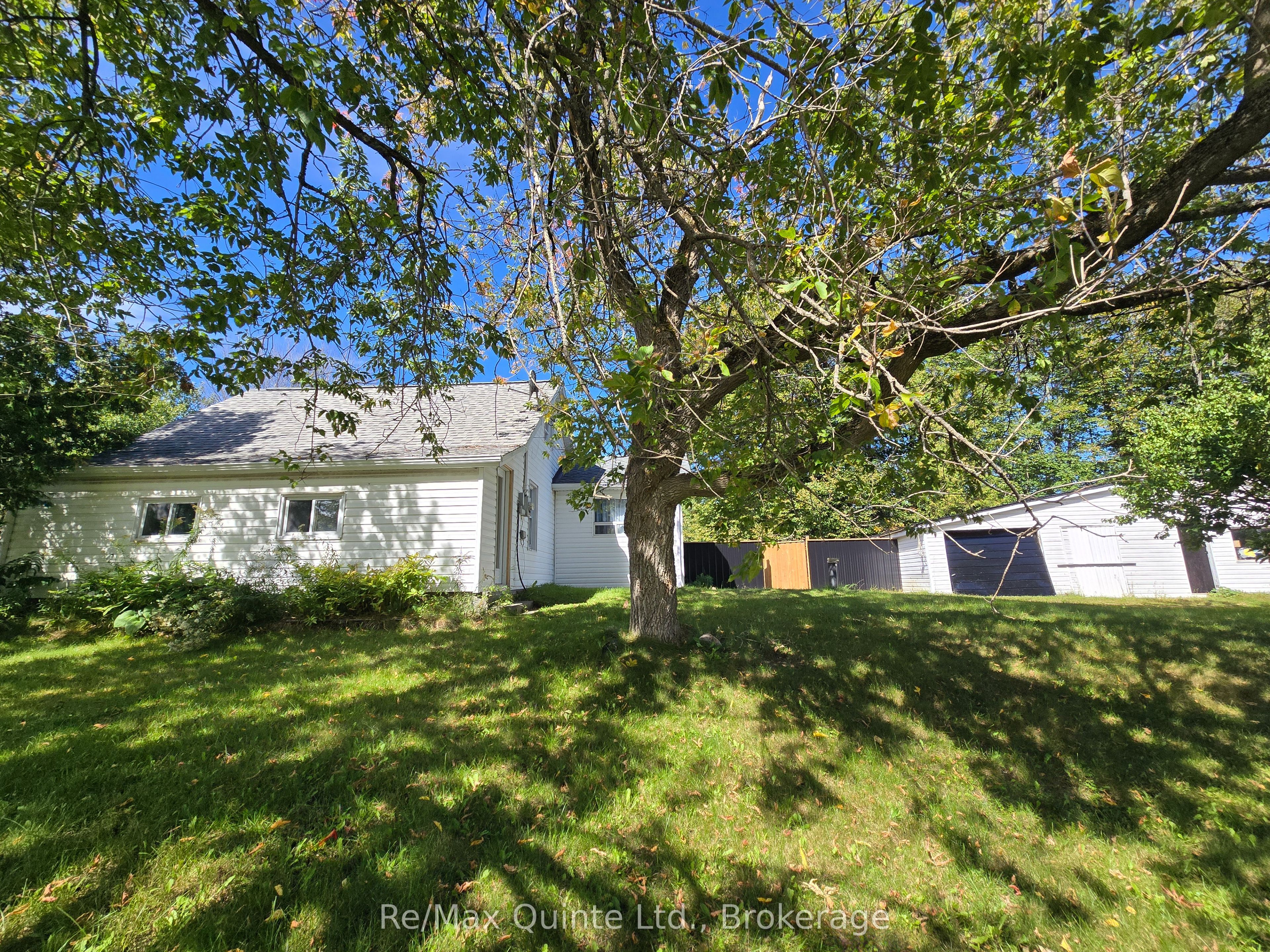 112959 Highway 7 Highway Property Photo 32