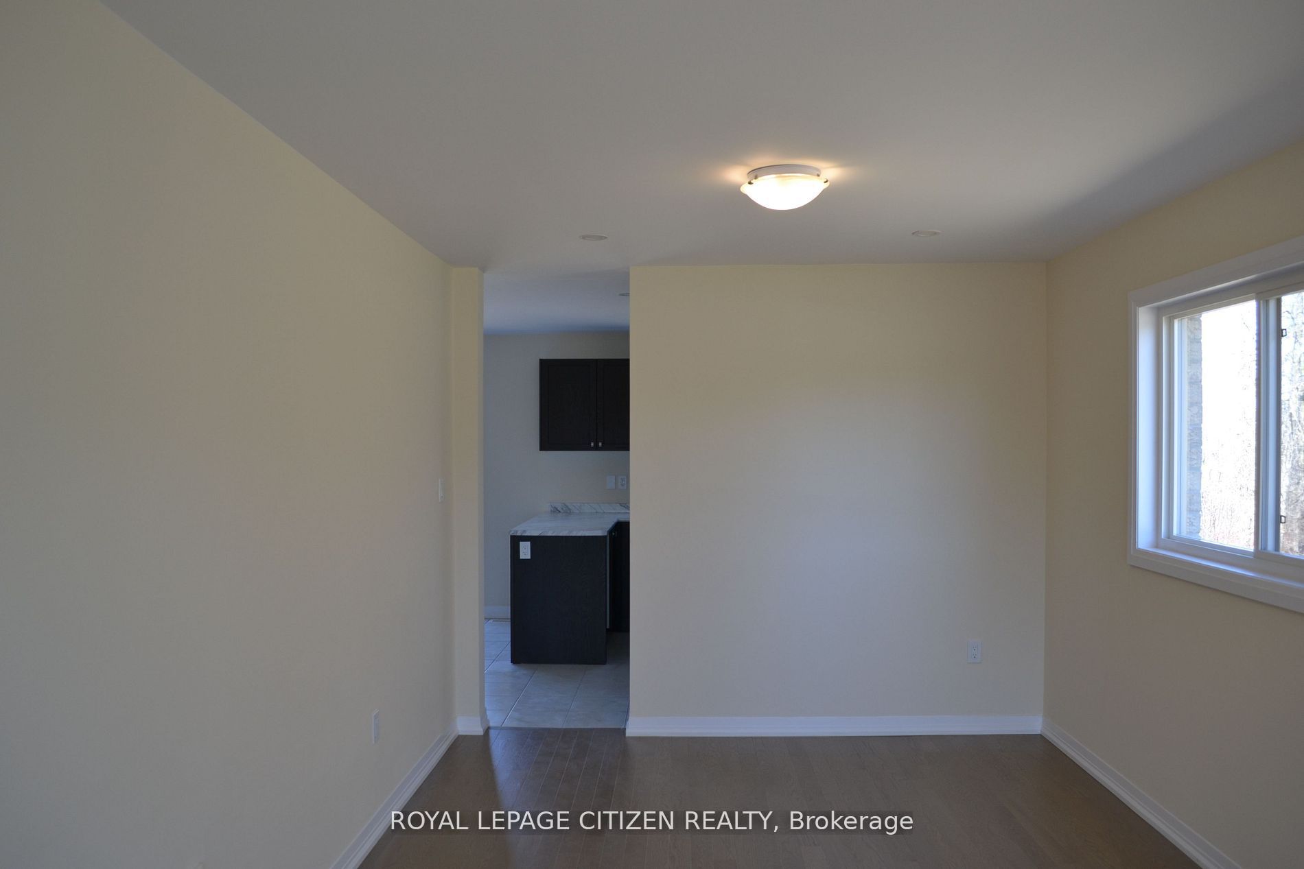41 Carew Boulevard Property Photo 6