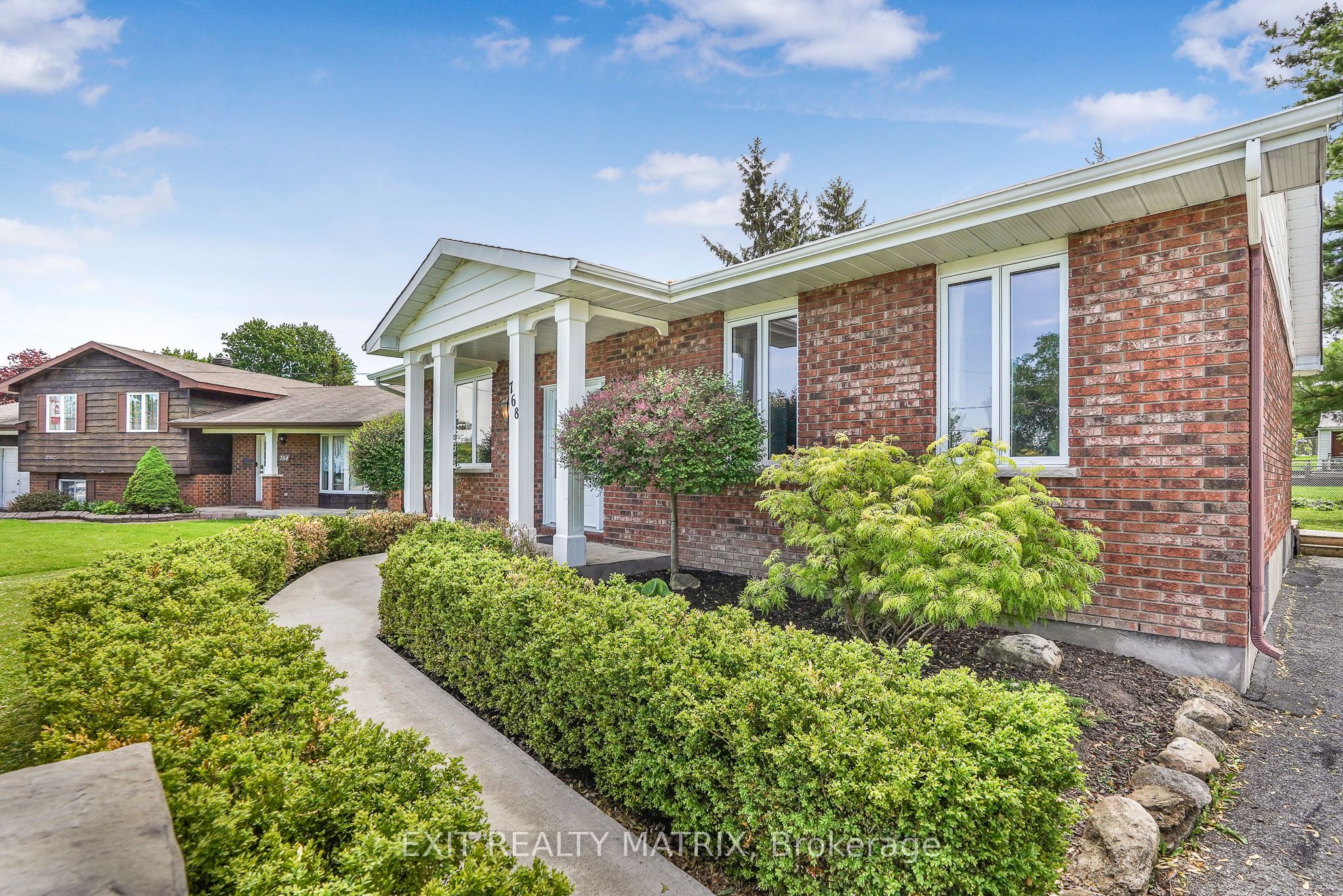 768 Dewhurst Avenue Property Photo 3
