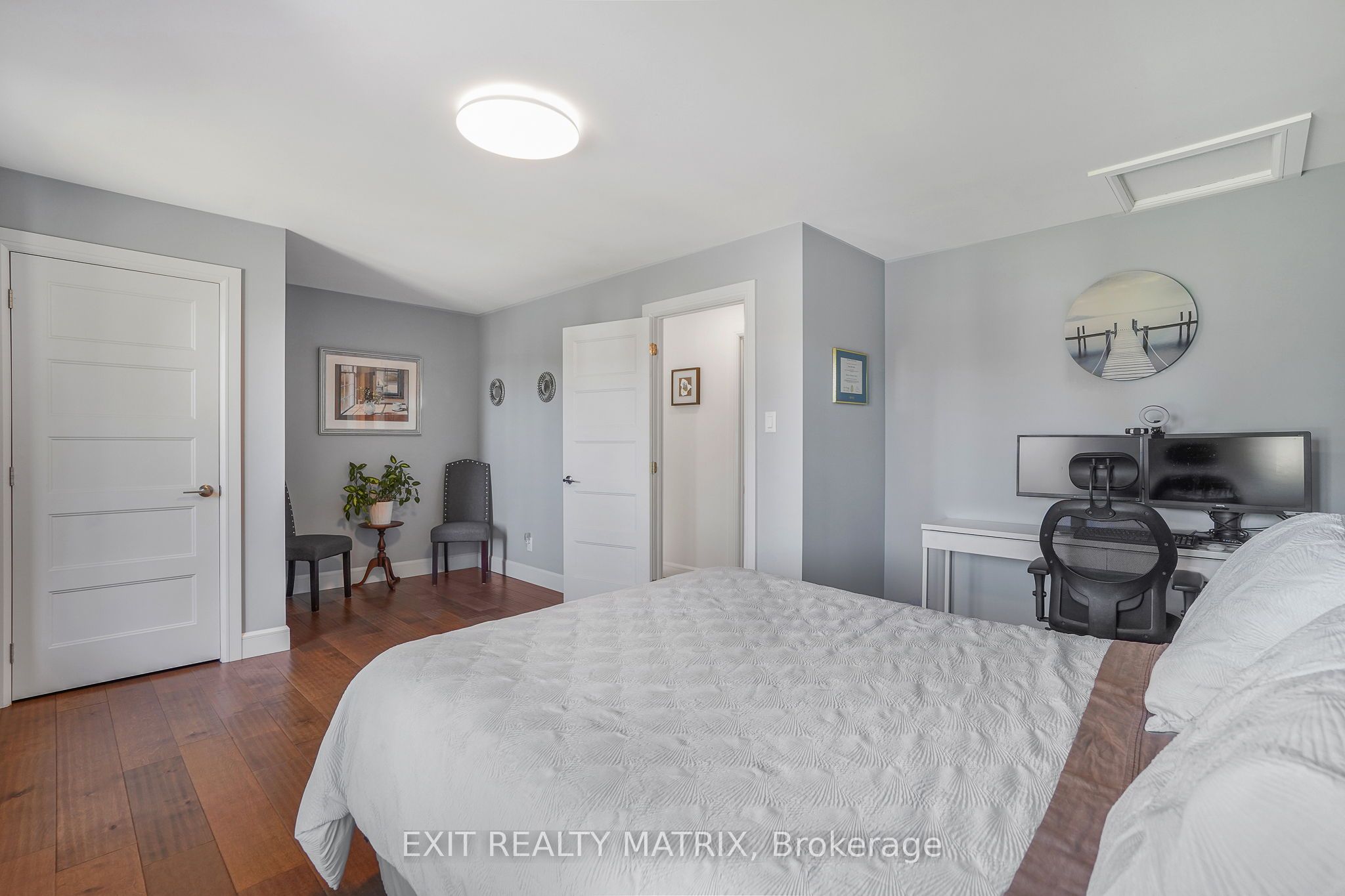 768 Dewhurst Avenue Property Photo 15