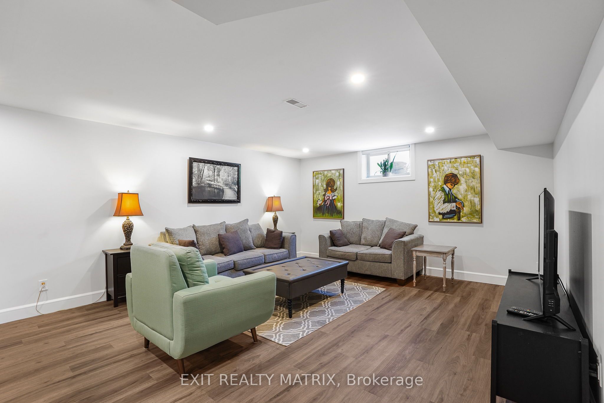 768 Dewhurst Avenue Property Photo 18