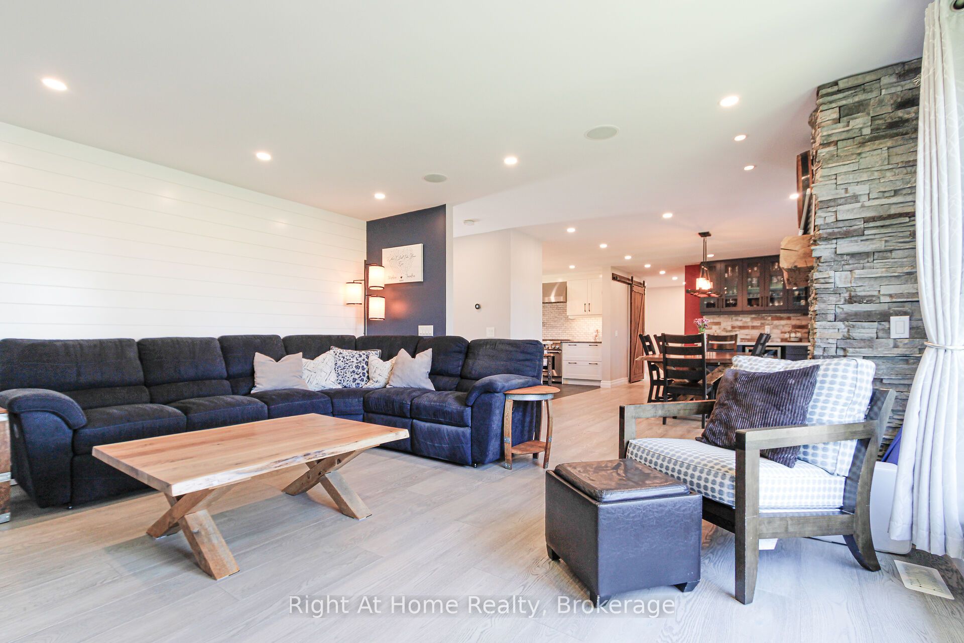 367 Golf Club Road Property Photo 6