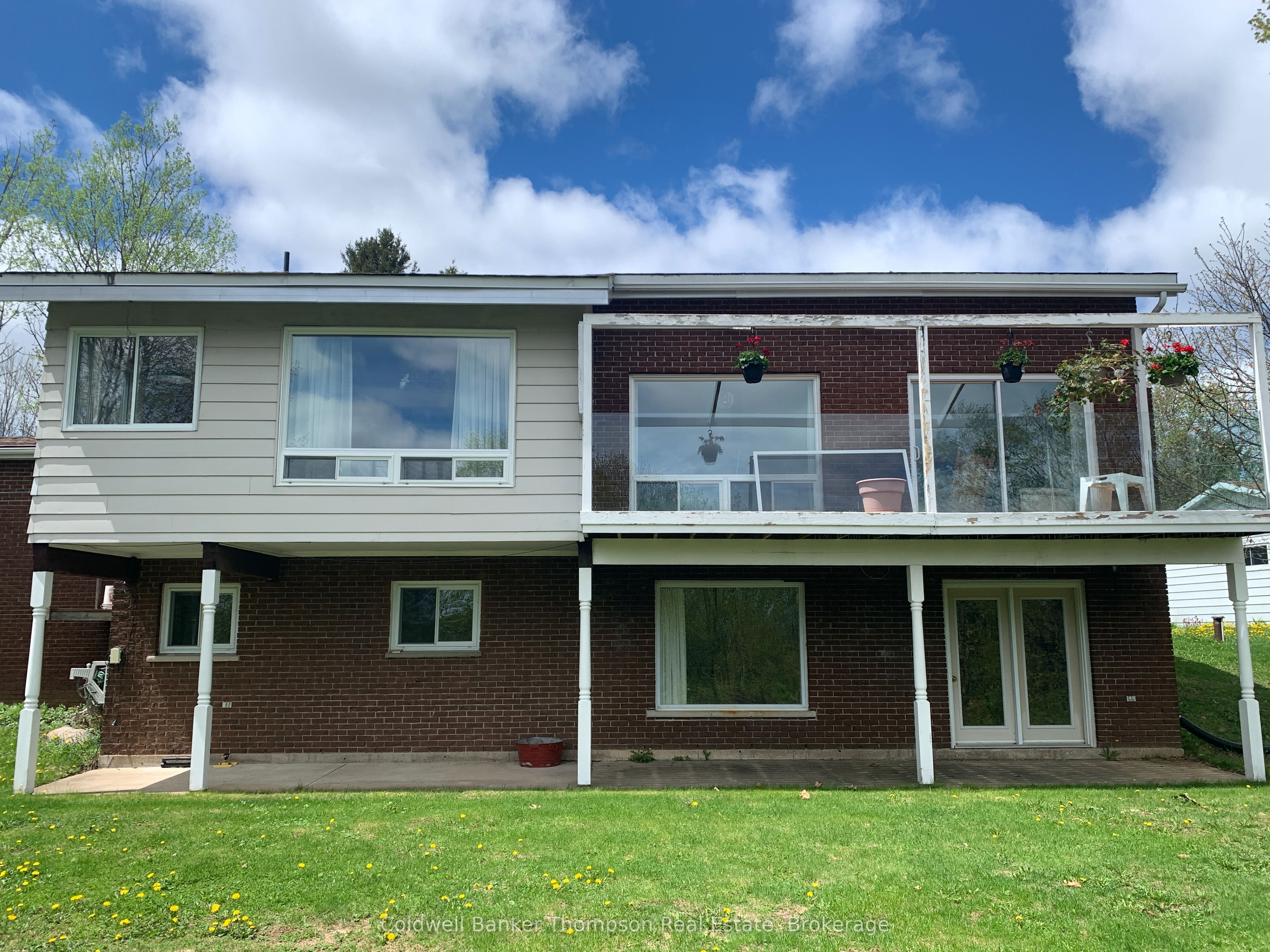 79 Oakridge Drive Property Photo 11
