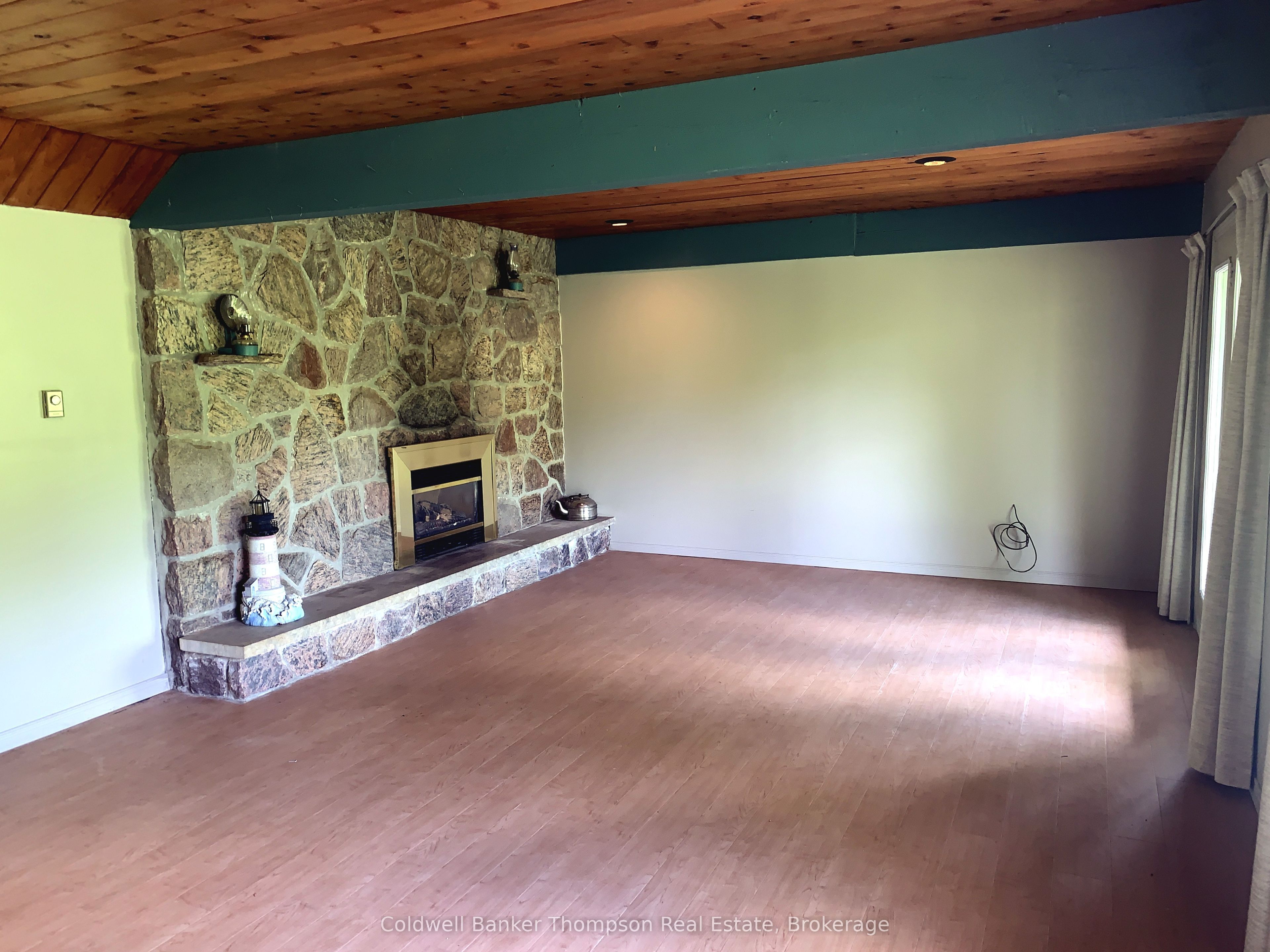79 Oakridge Drive Property Photo 41