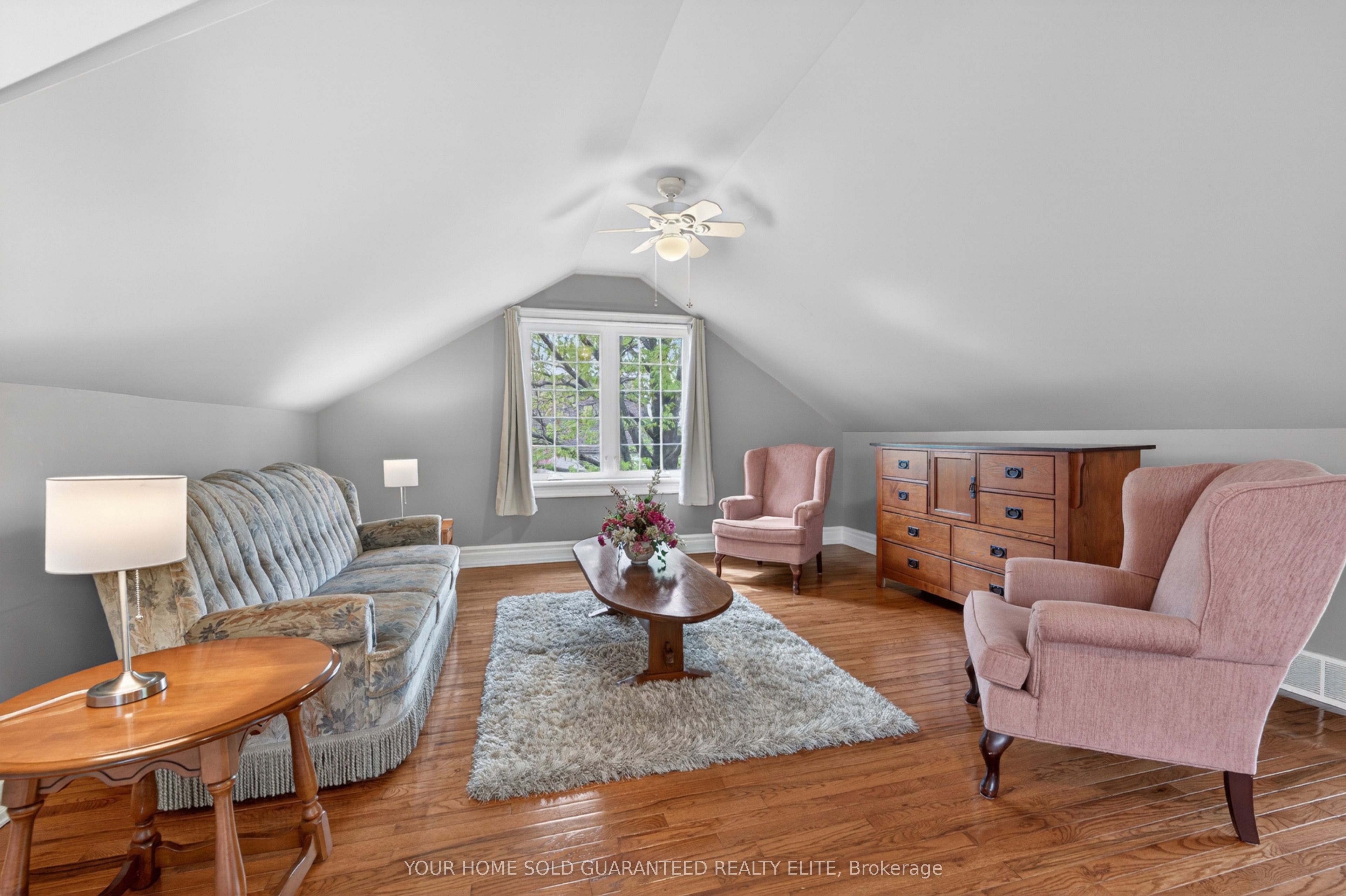 136 Mountain Street Property Photo 23