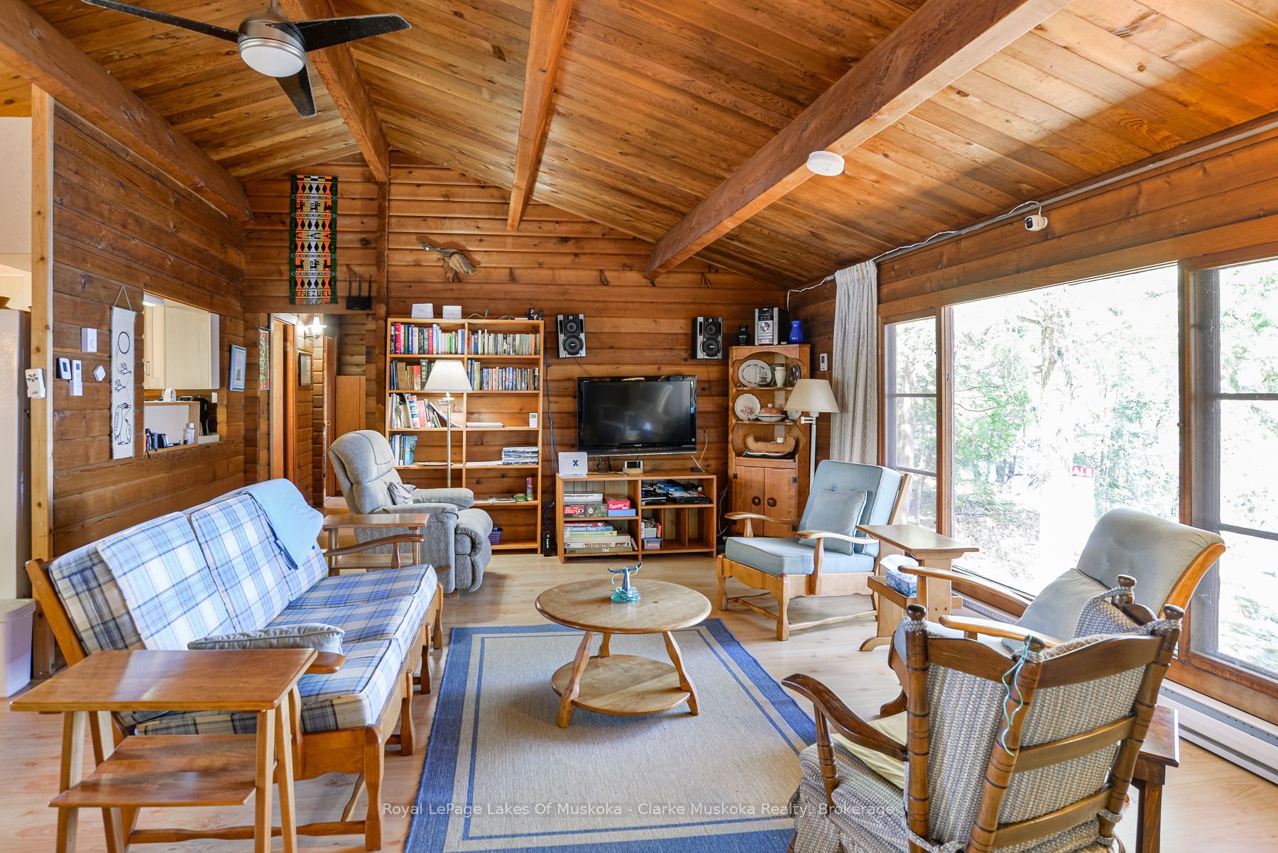 2 Is 220 Severn River Island Property Photo 6