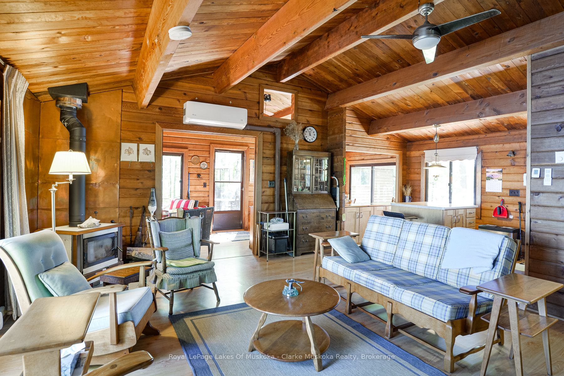 2 Is 220 Severn River Island Property Photo 7