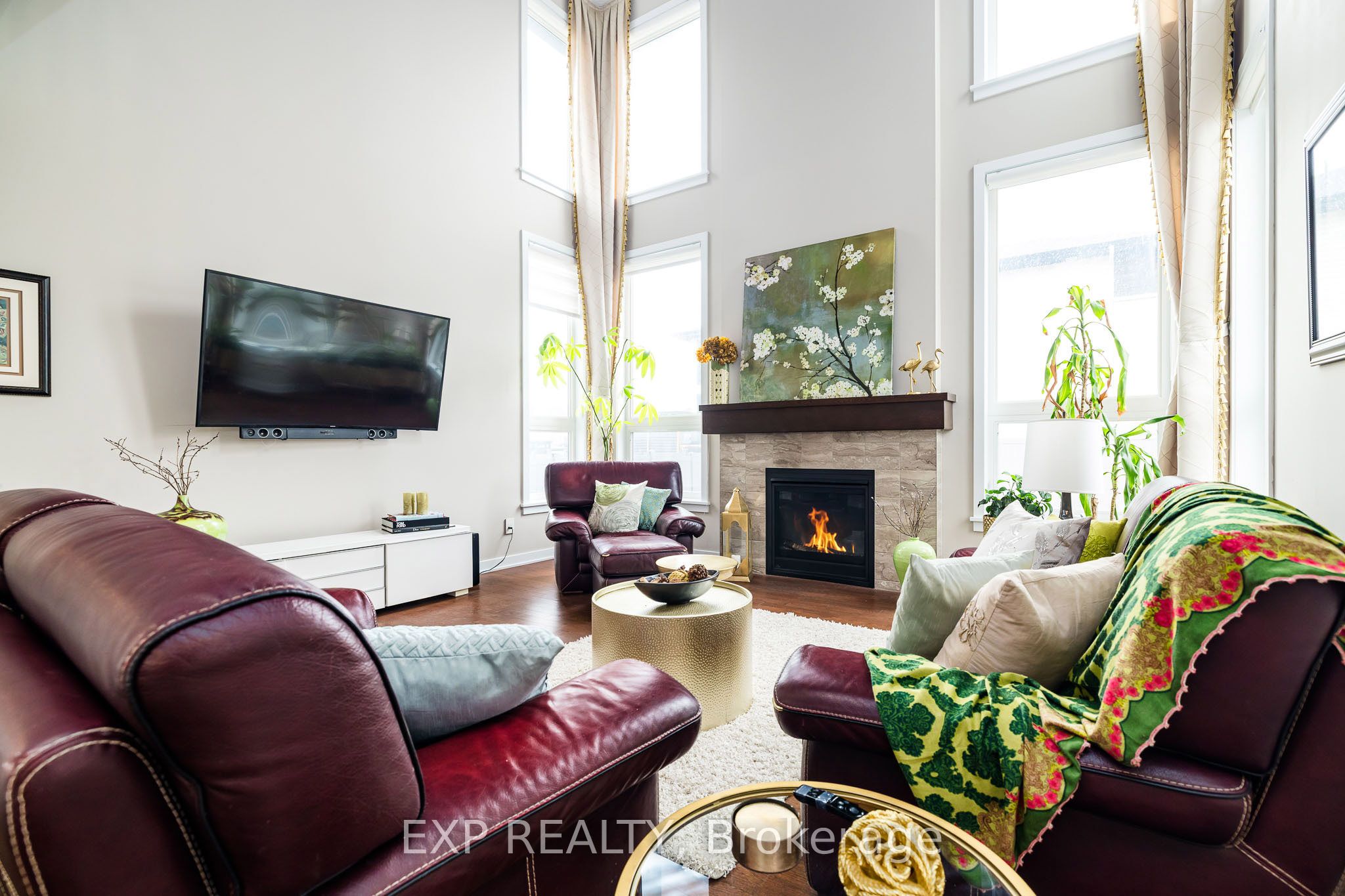 119 Riddell Street Property Photo 4