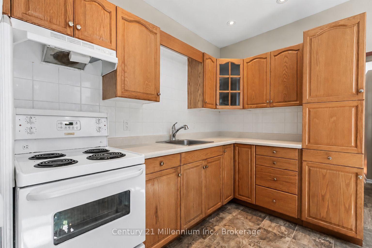 26 Victoria Avenue Property Photo 6