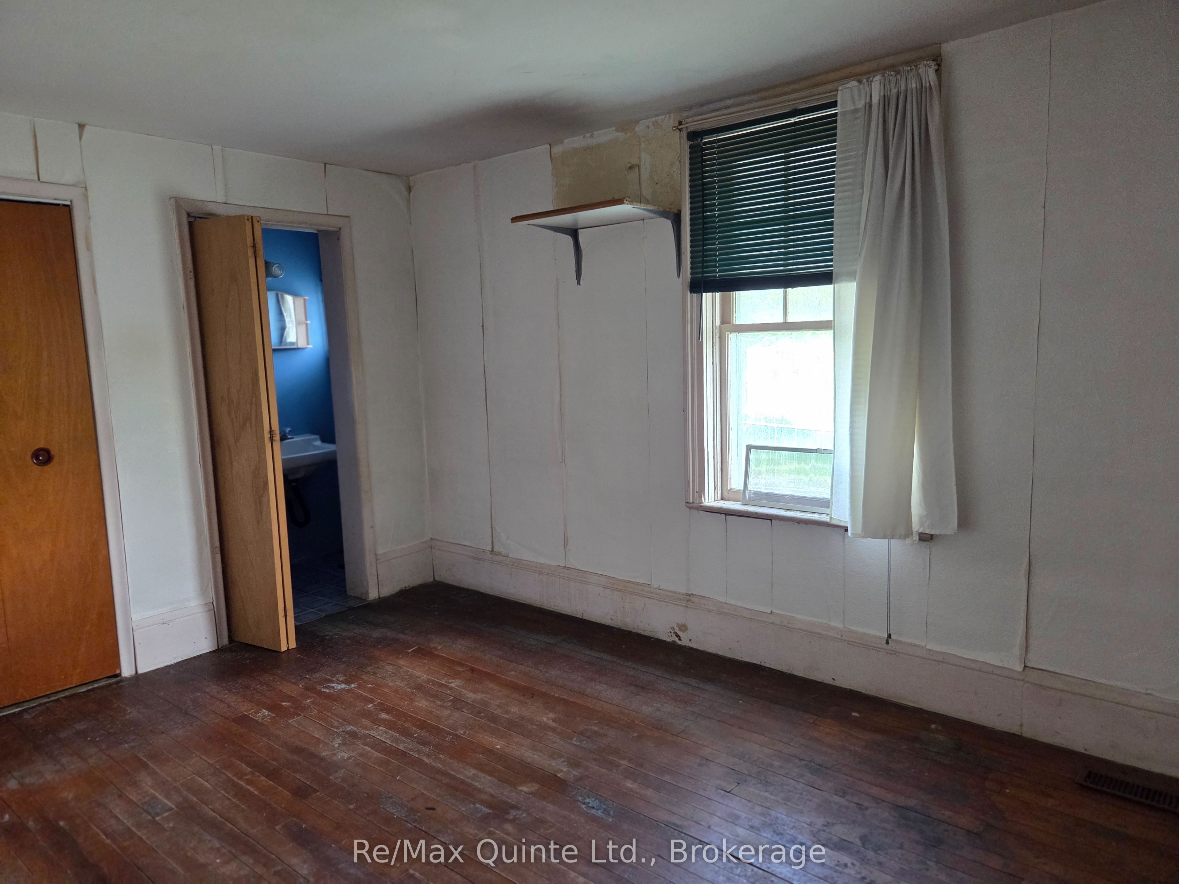 6 W Thomas Street Property Photo 10