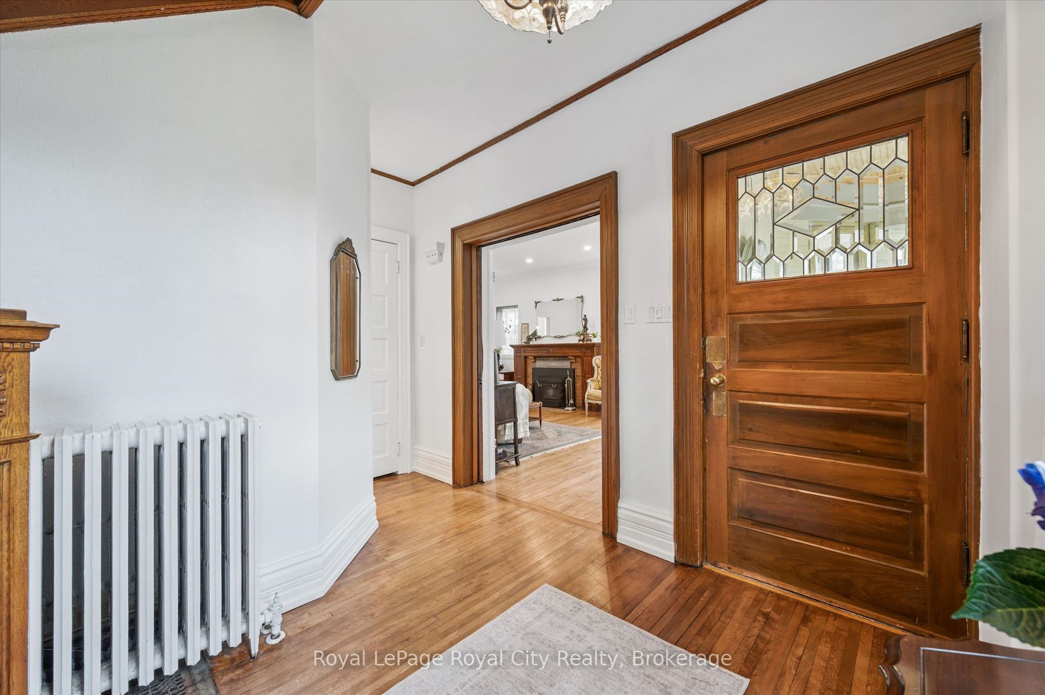 113 Queen Street Property Photo 6