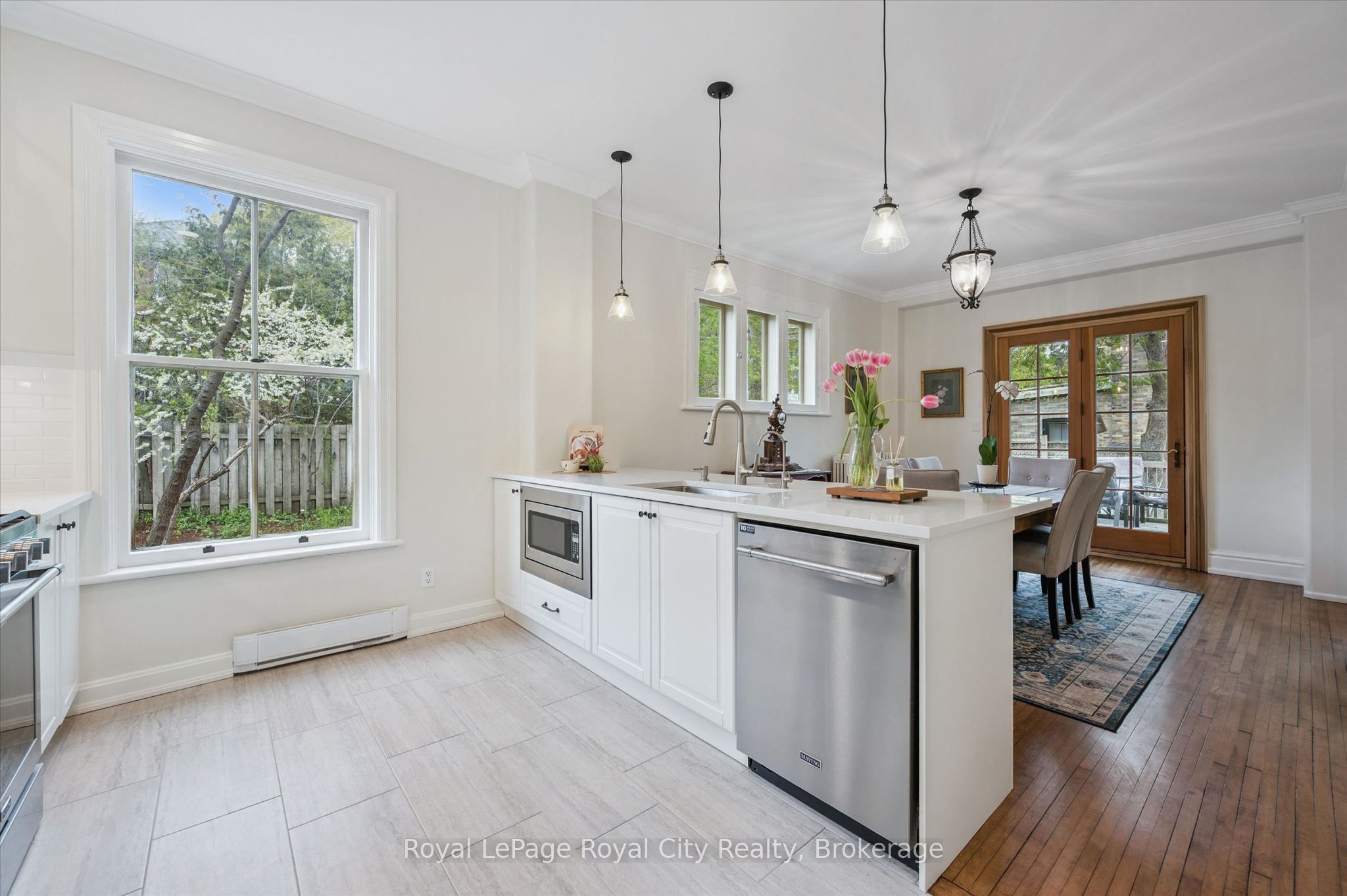 113 Queen Street Property Photo 14