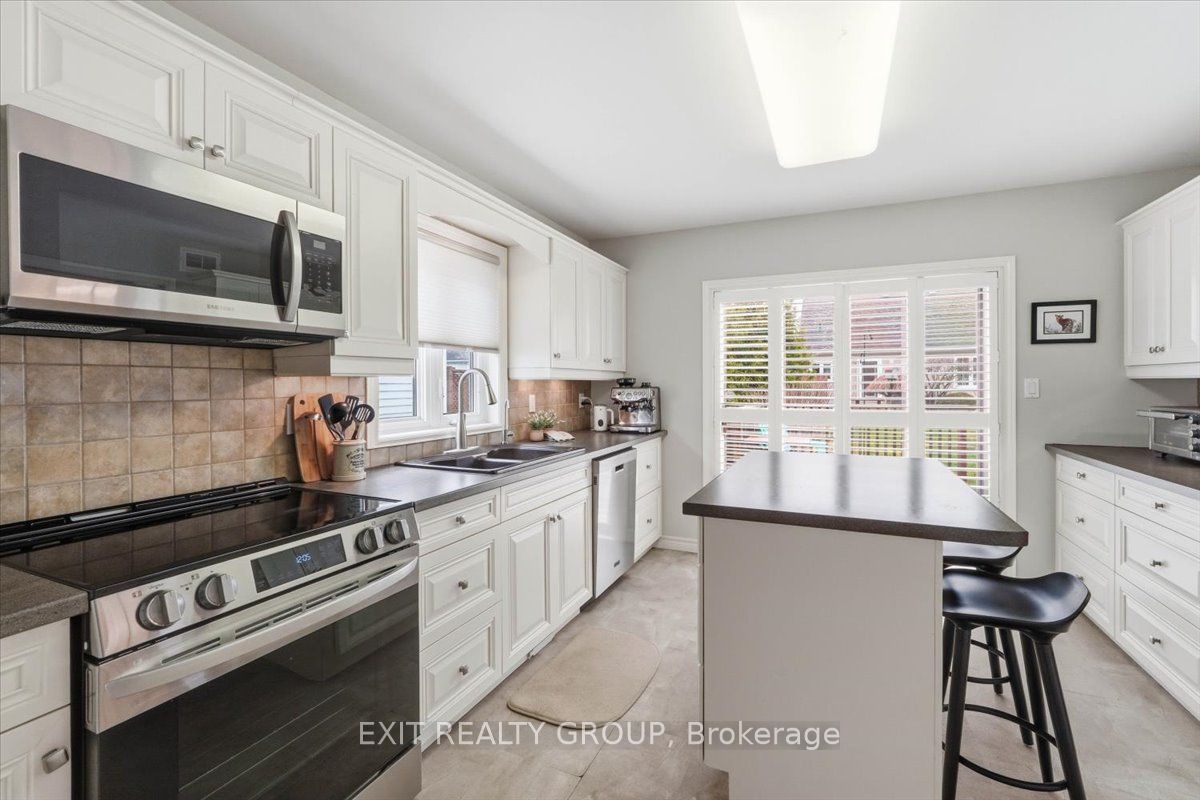 26 Lockwood Drive Property Photo 5