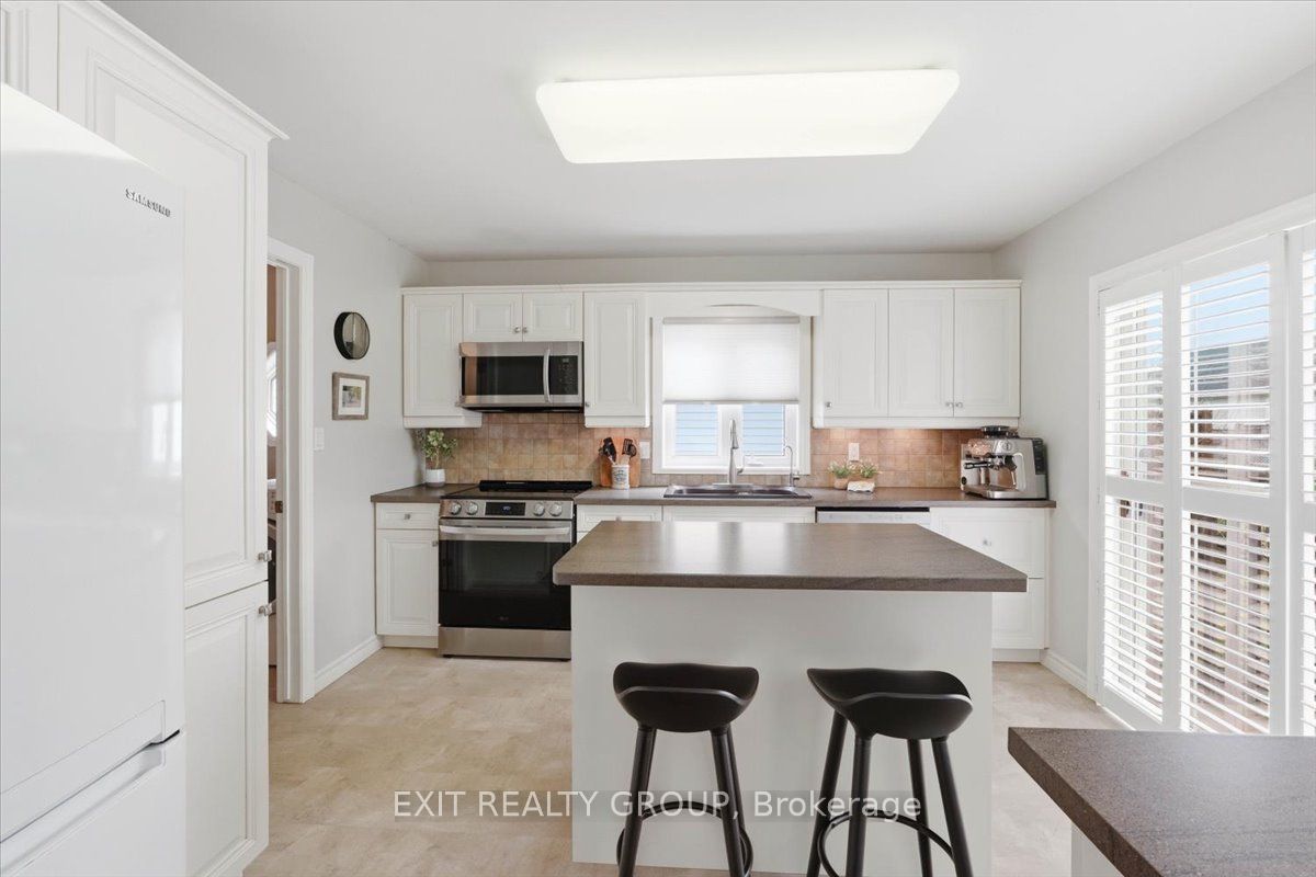 26 Lockwood Drive Property Photo 6