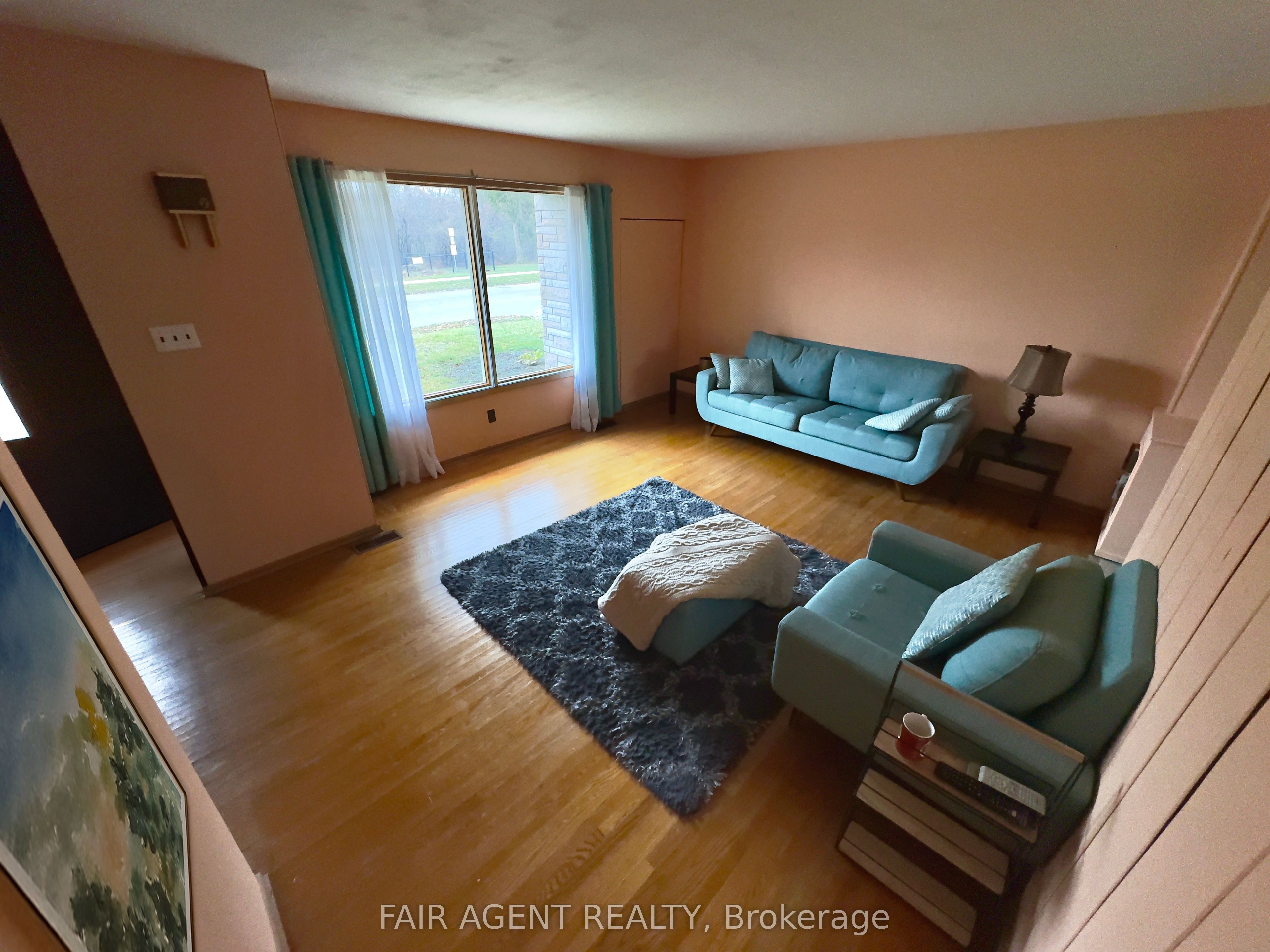 175 Fourth Avenue Property Photo 4
