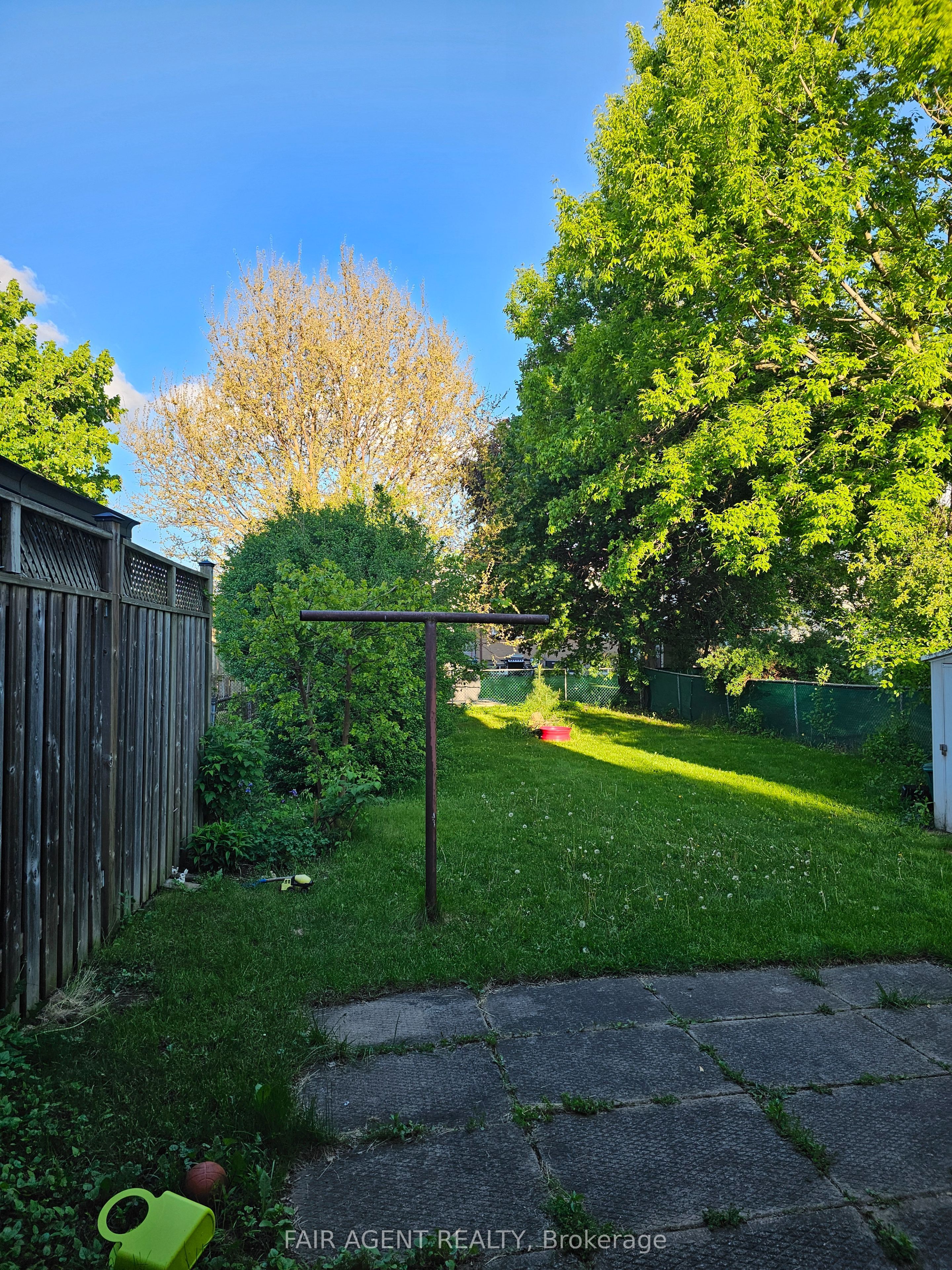 175 Fourth Avenue Property Photo 22