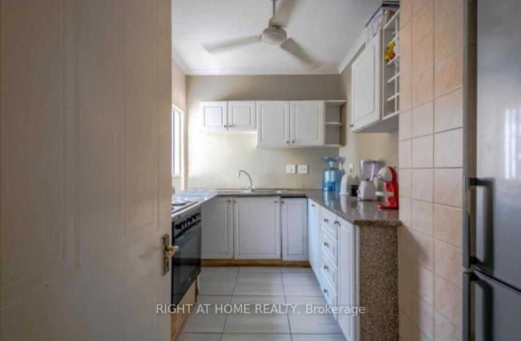 21a Gumtree Crescent Property Photo 2