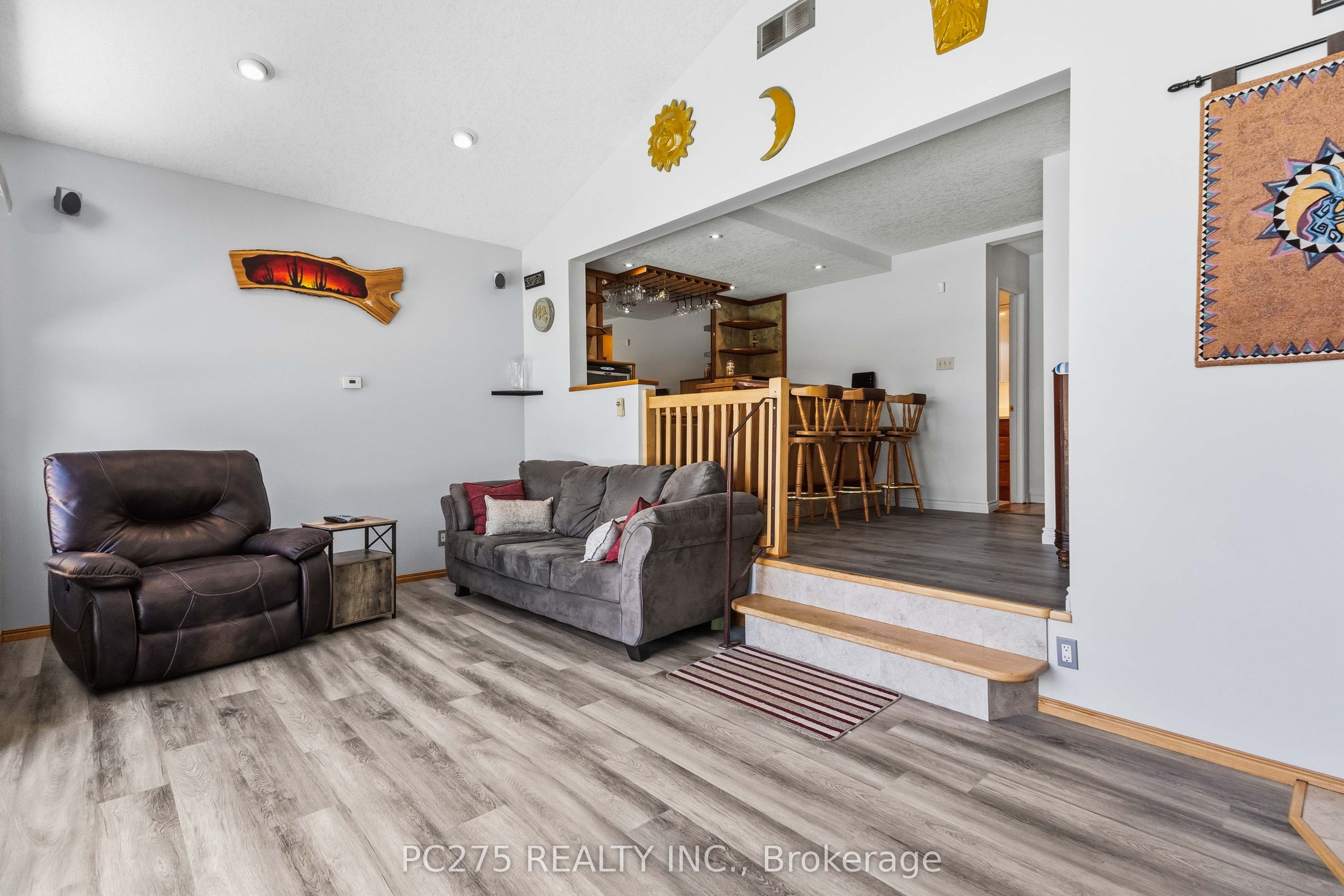 82 Muriel Crescent Property Photo 16