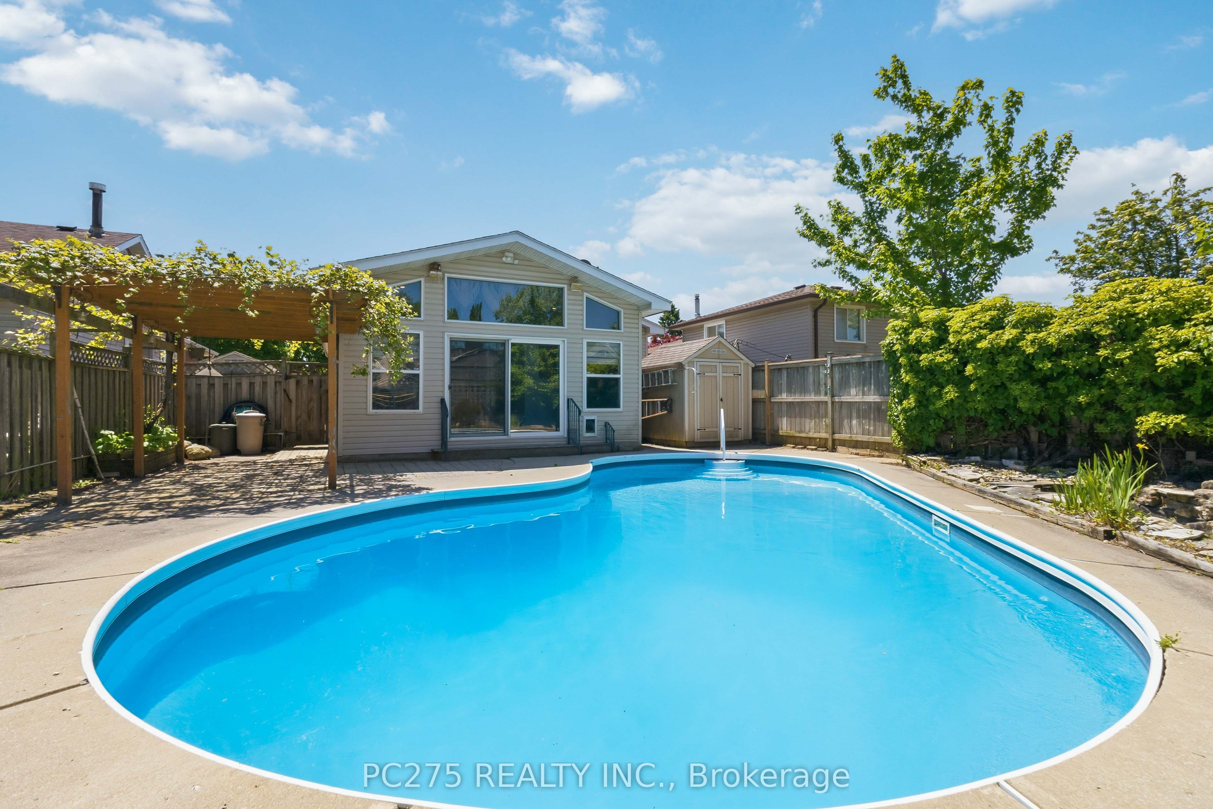 82 Muriel Crescent Property Photo 35