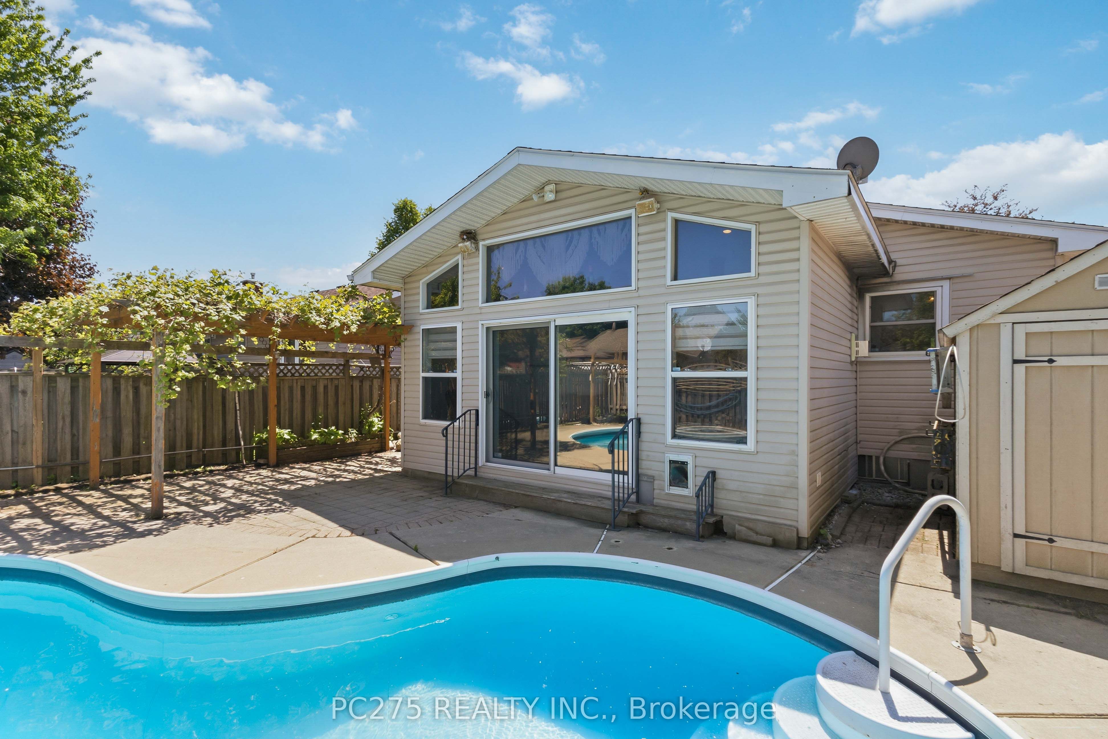 82 Muriel Crescent Property Photo 37