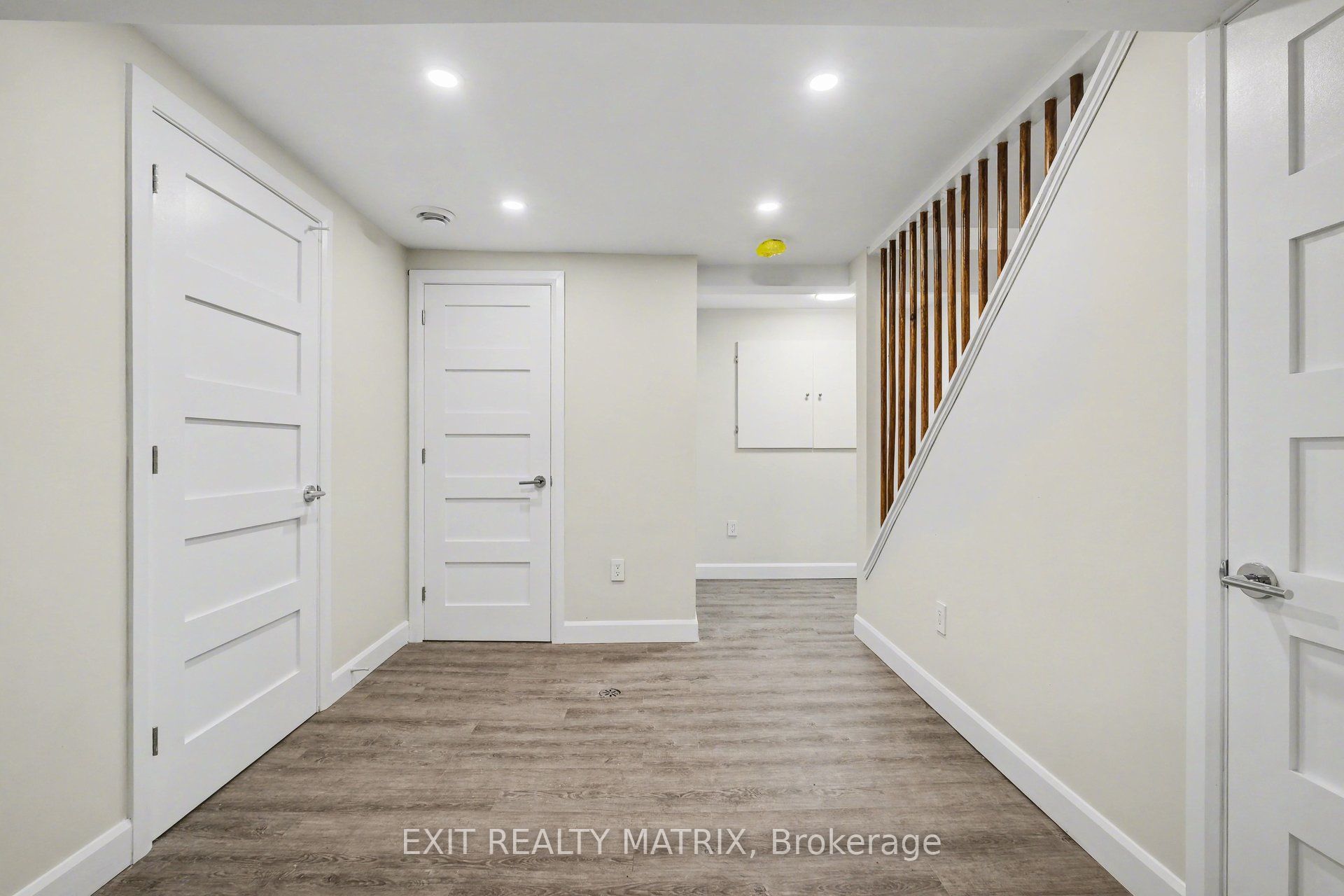 1468 Heatherington Road B Property Photo 25
