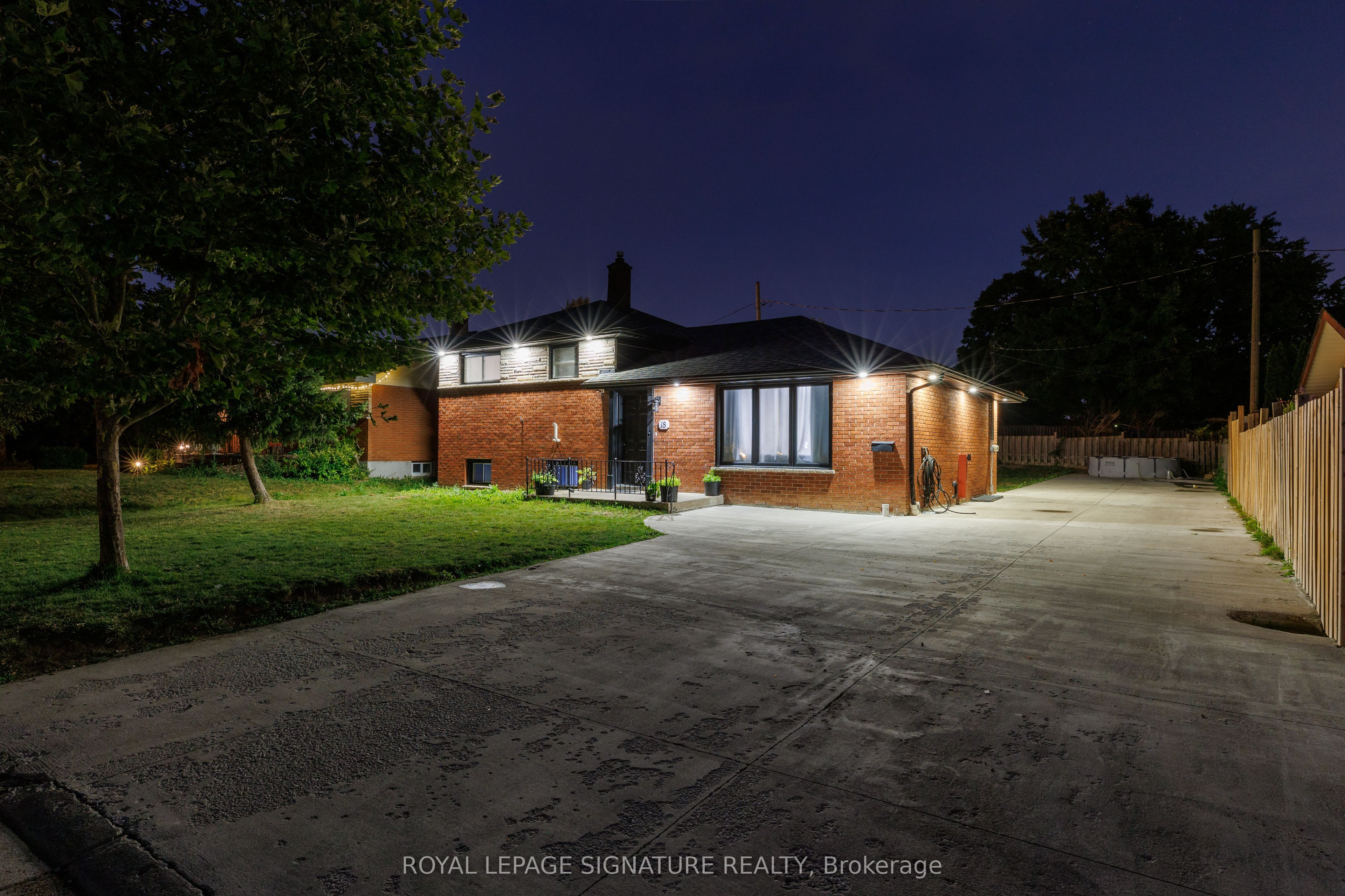 18 Silverdale Crescent Property Photo 33