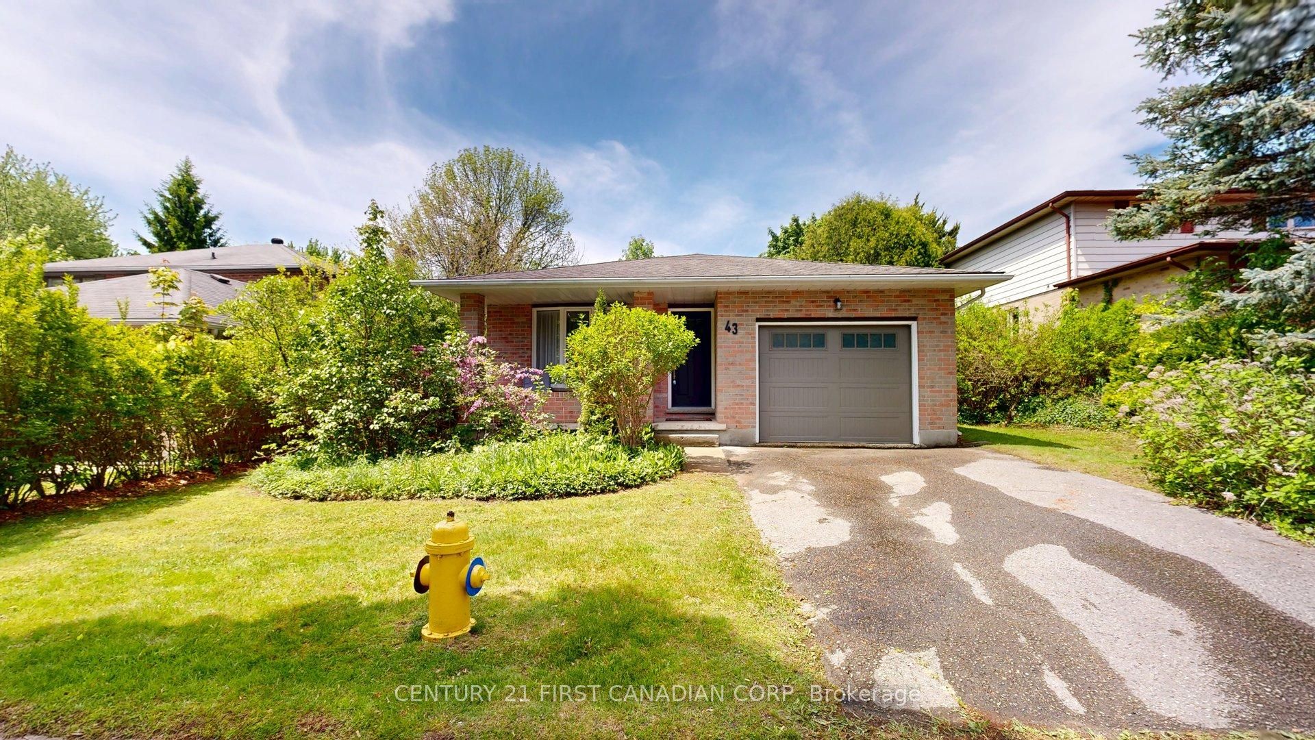 43 Walmer Gardens Property Photo 5