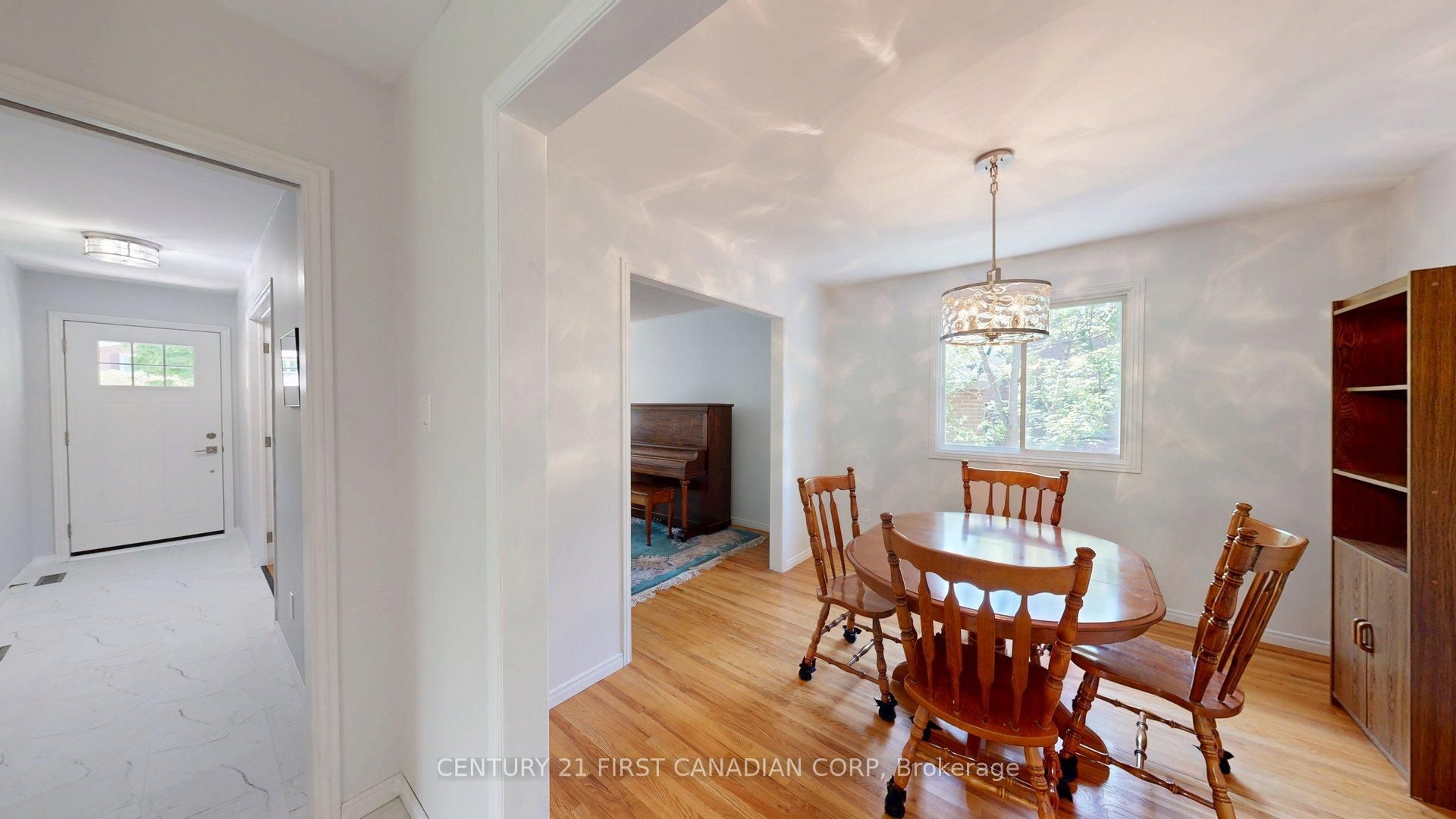 43 Walmer Gardens Property Photo 13