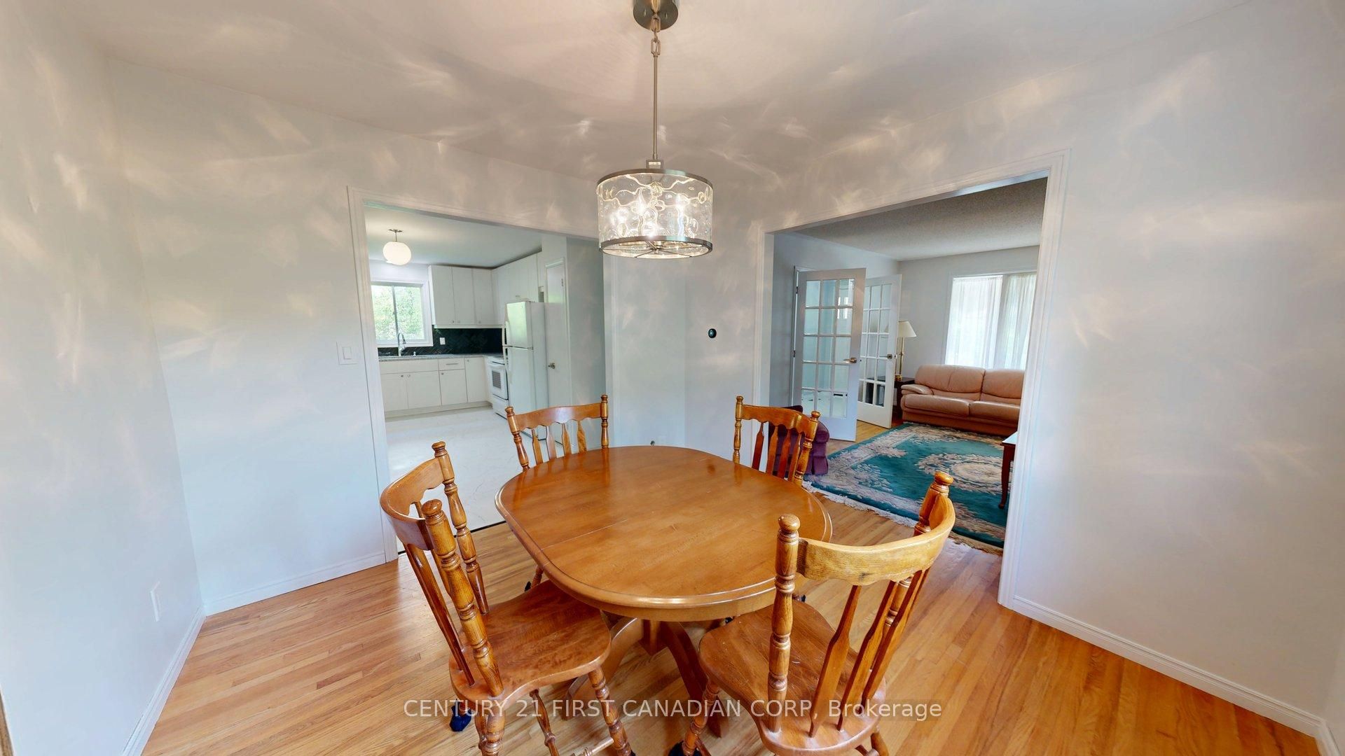 43 Walmer Gardens Property Photo 14