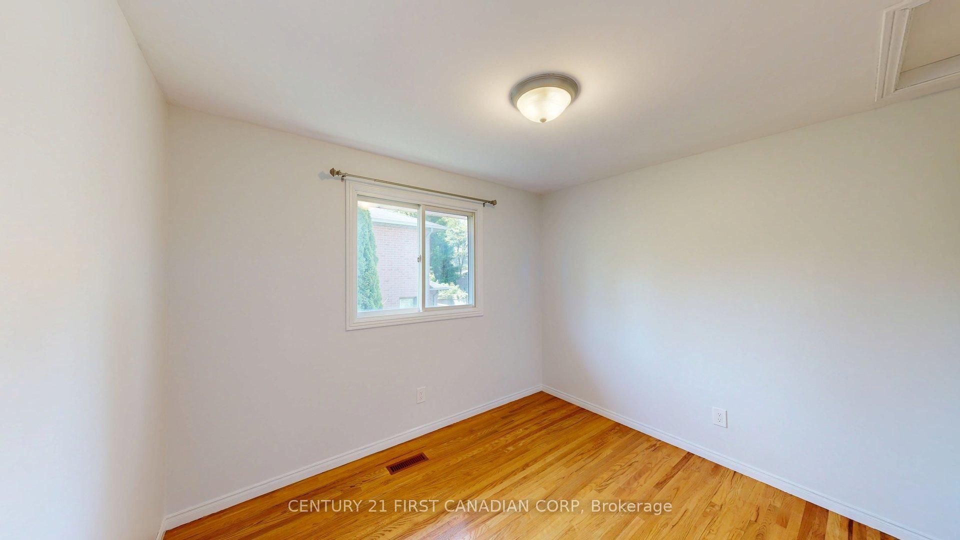 43 Walmer Gardens Property Photo 24