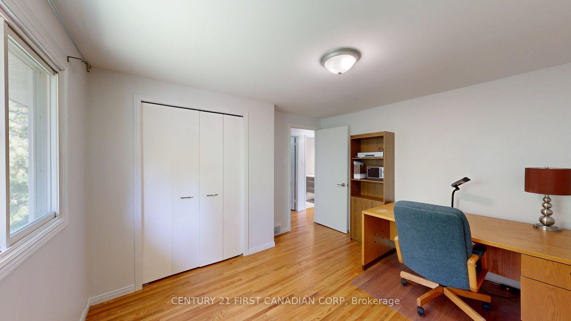 43 Walmer Gardens Property Photo 28
