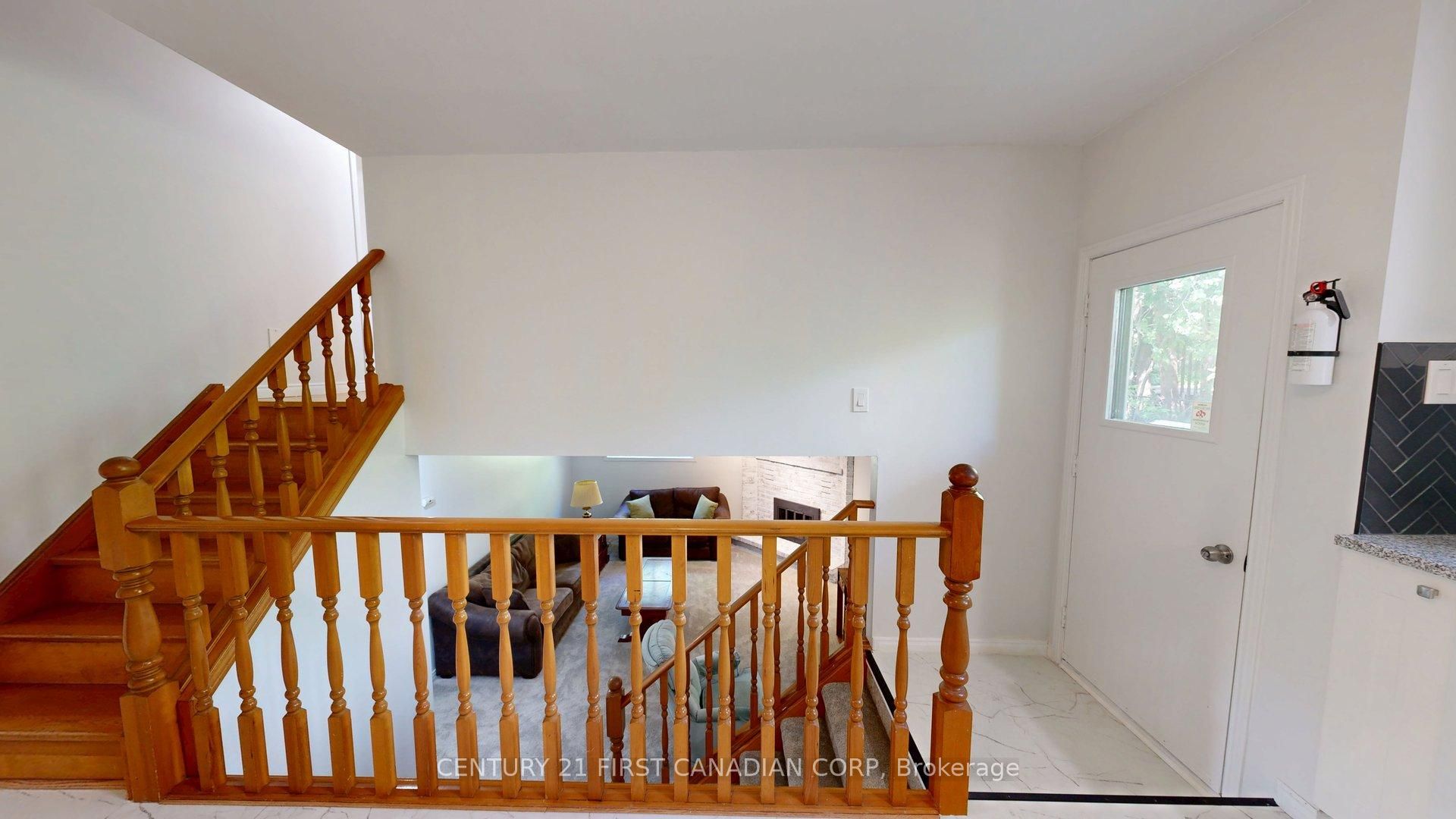 43 Walmer Gardens Property Photo 32