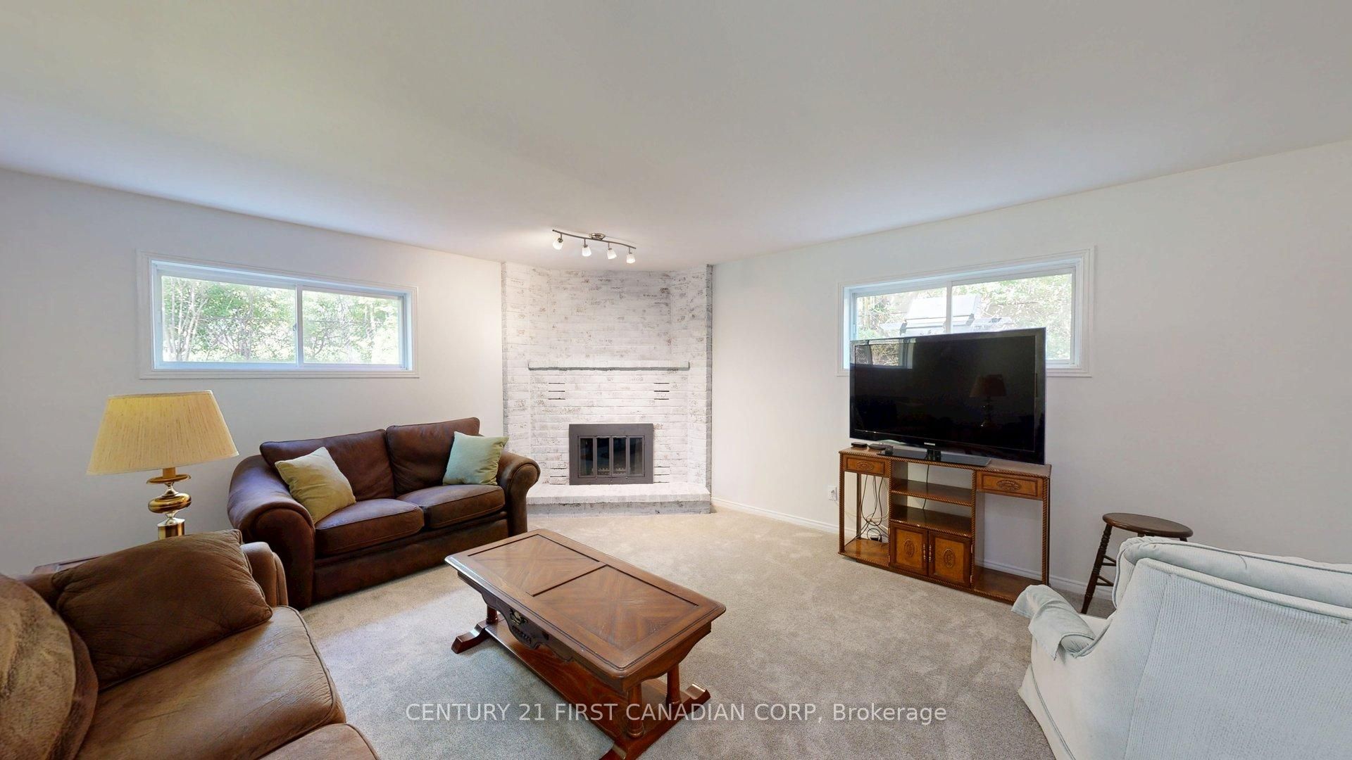 43 Walmer Gardens Property Photo 34