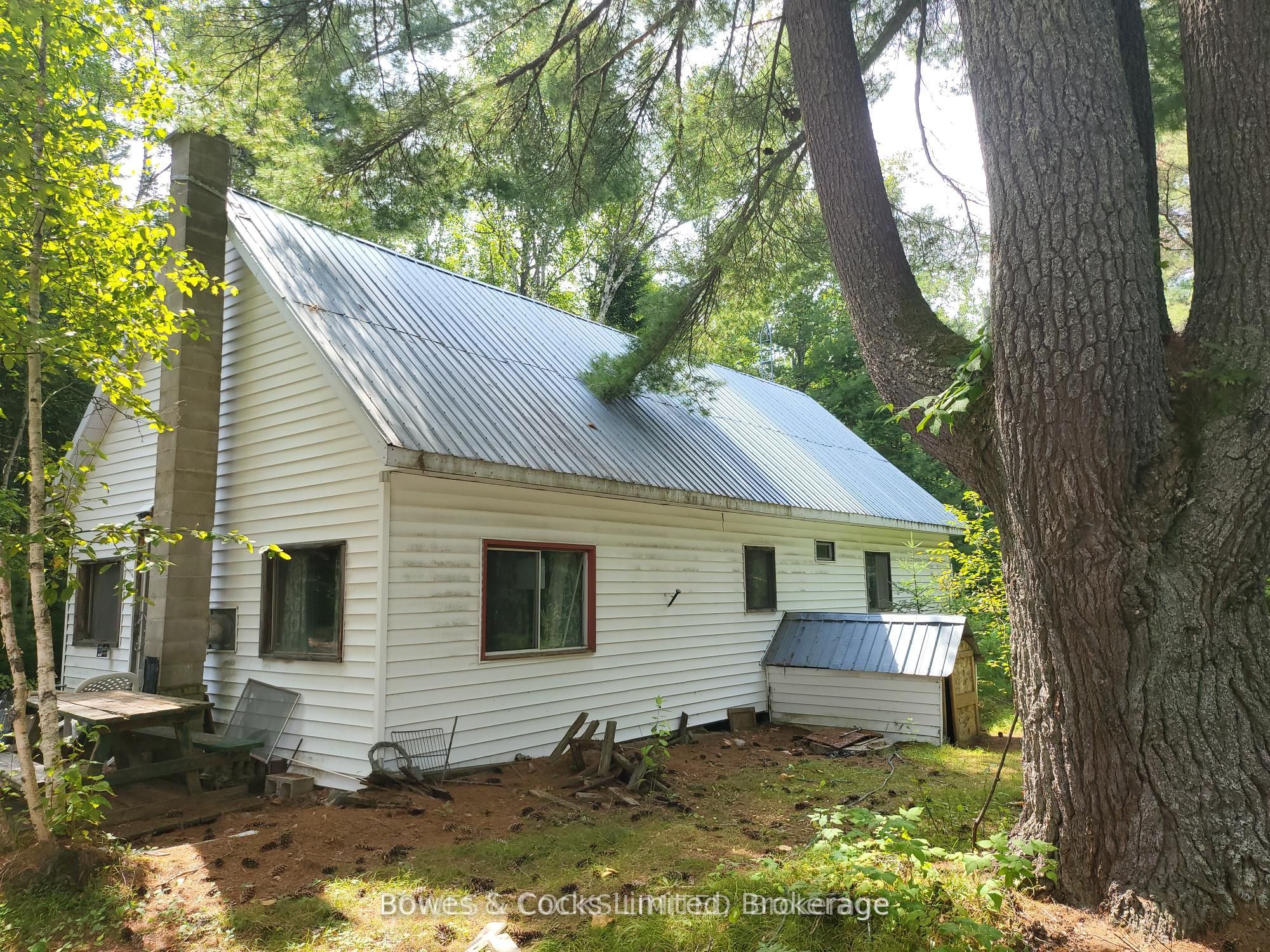 24 Robinson Road Property Photo 16