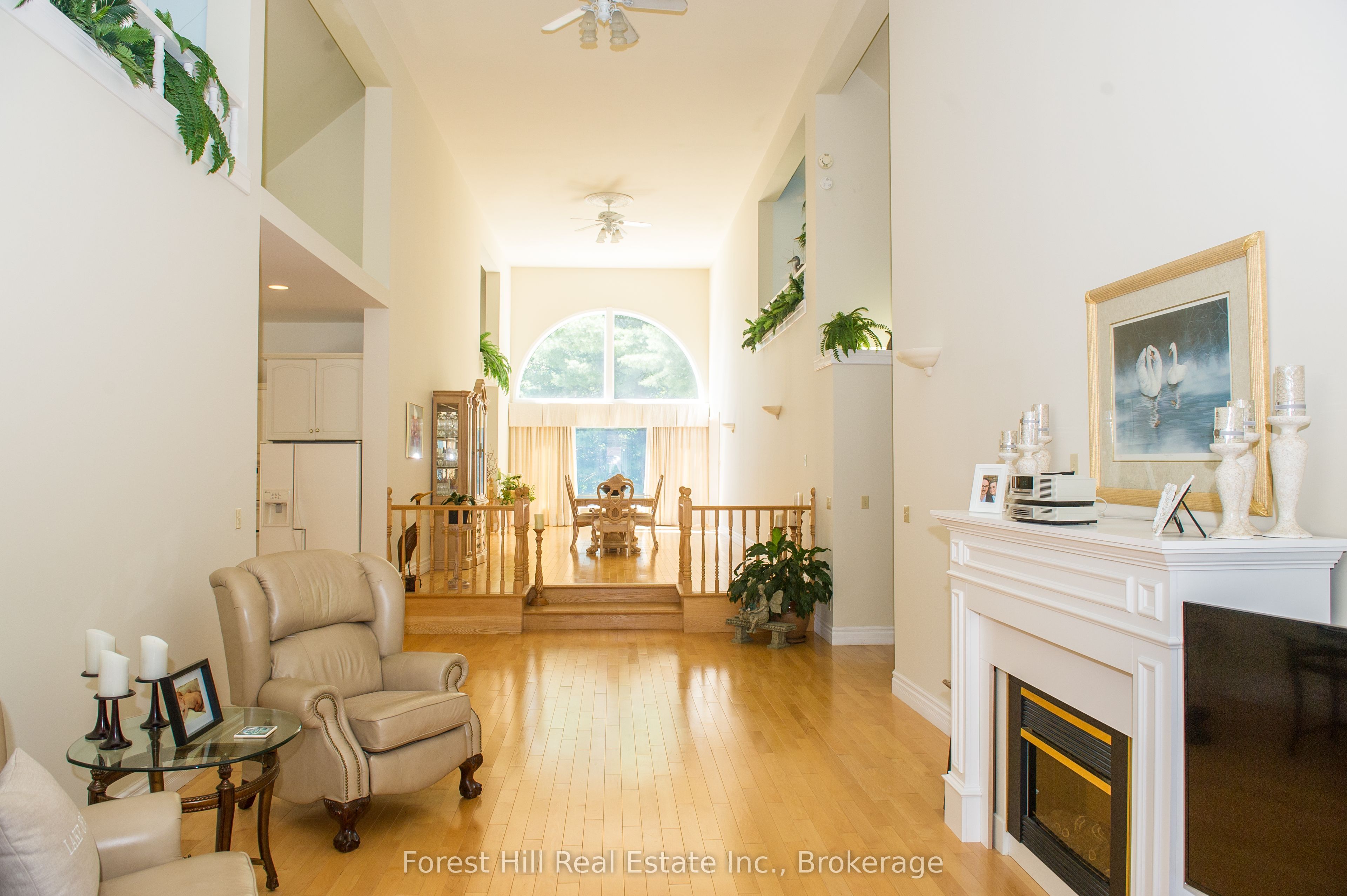 1066 Main Street Property Photo 10