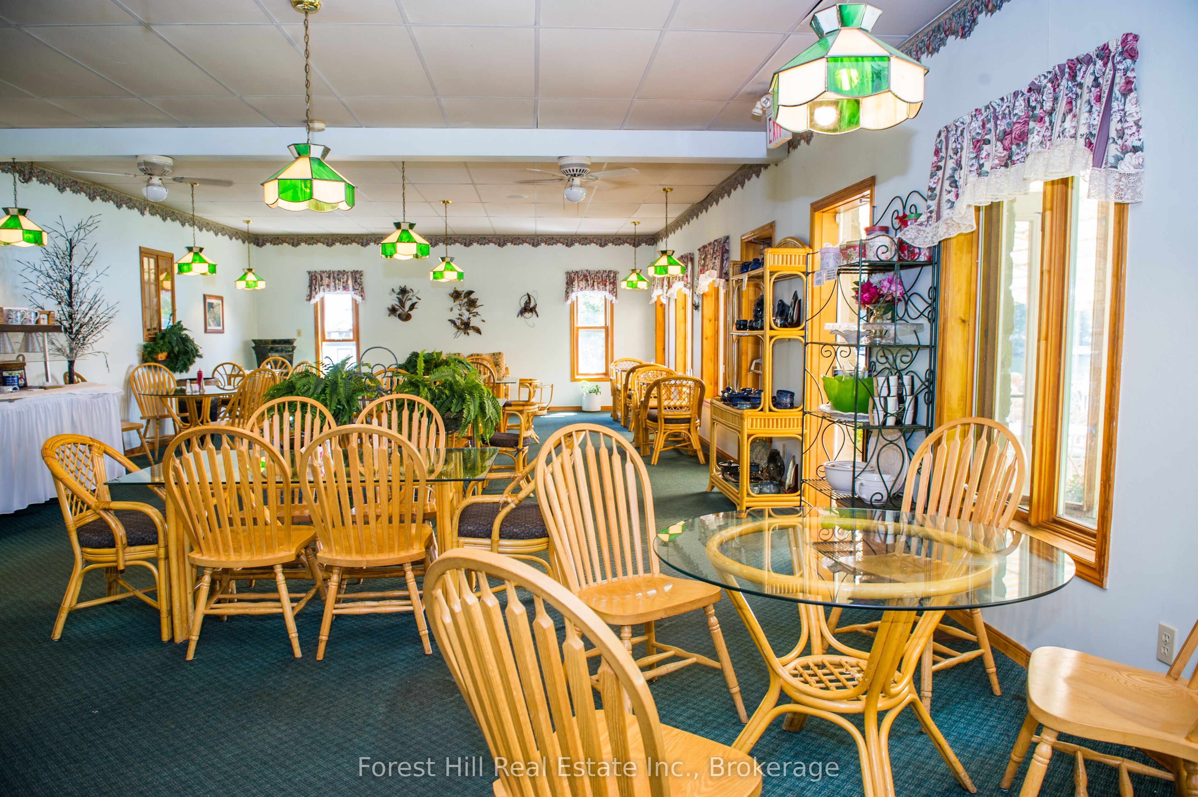 1066 Main Street Property Photo 15