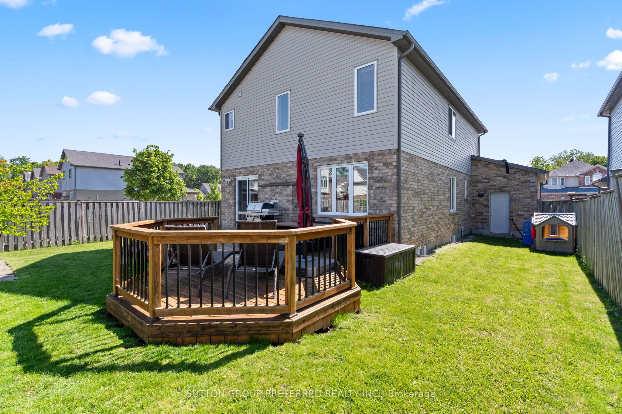 1076 Silverfox Drive Property Photo 45