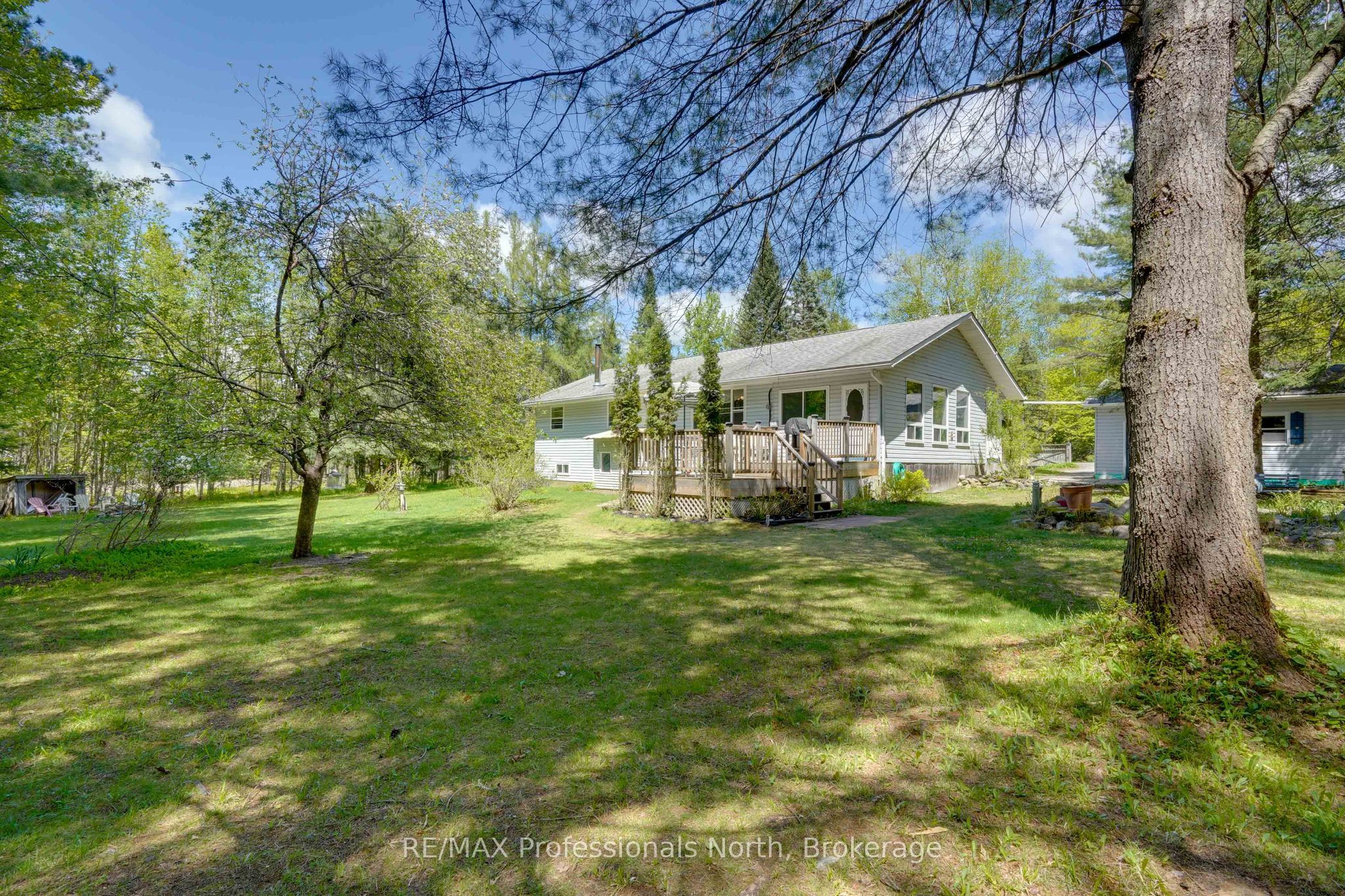 2593 Brunel Road Property Photo 10
