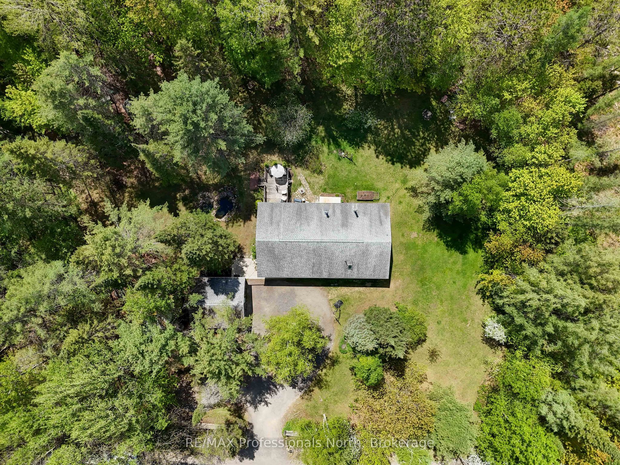 2593 Brunel Road Property Photo 19