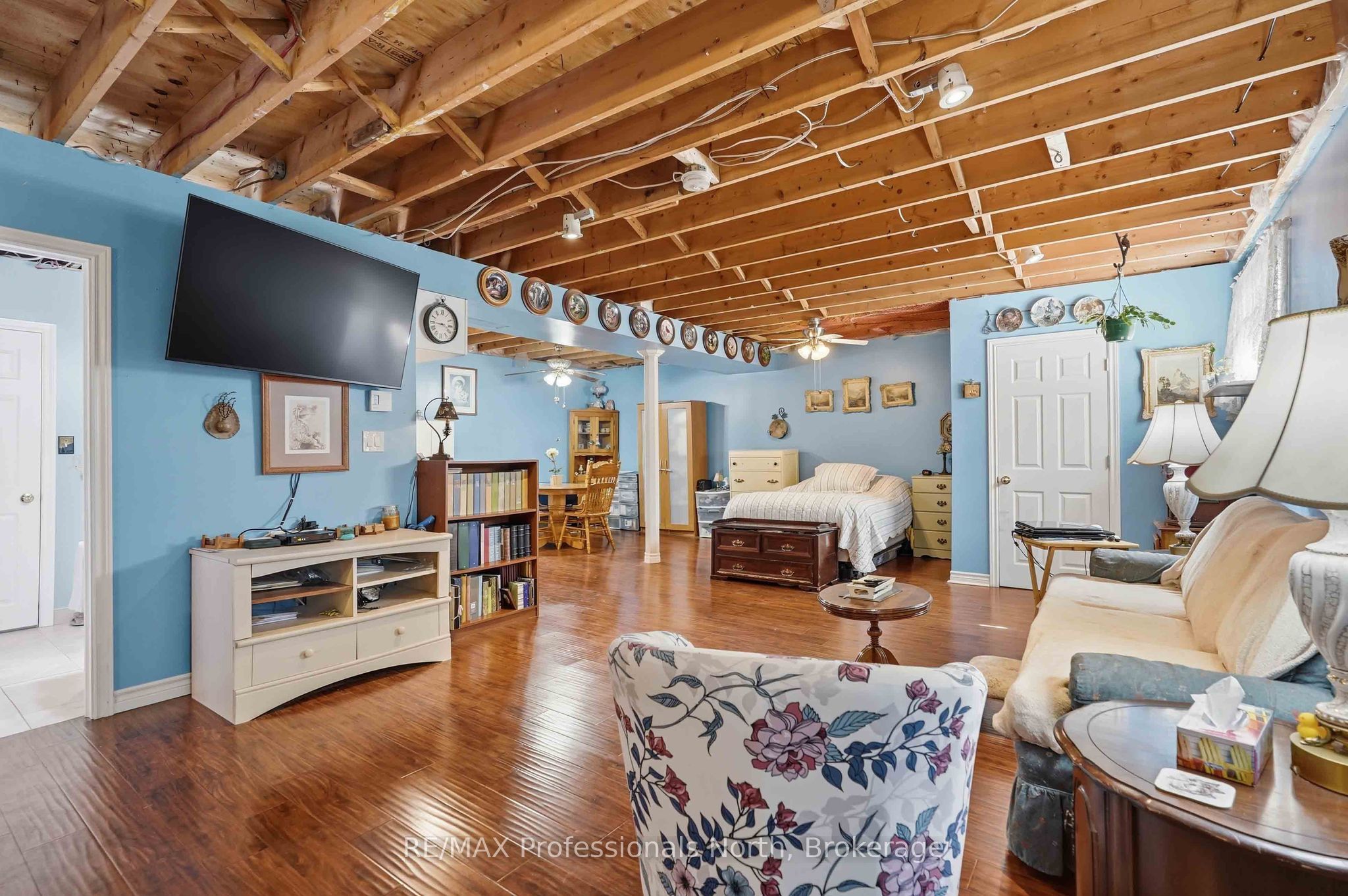 2593 Brunel Road Property Photo 44